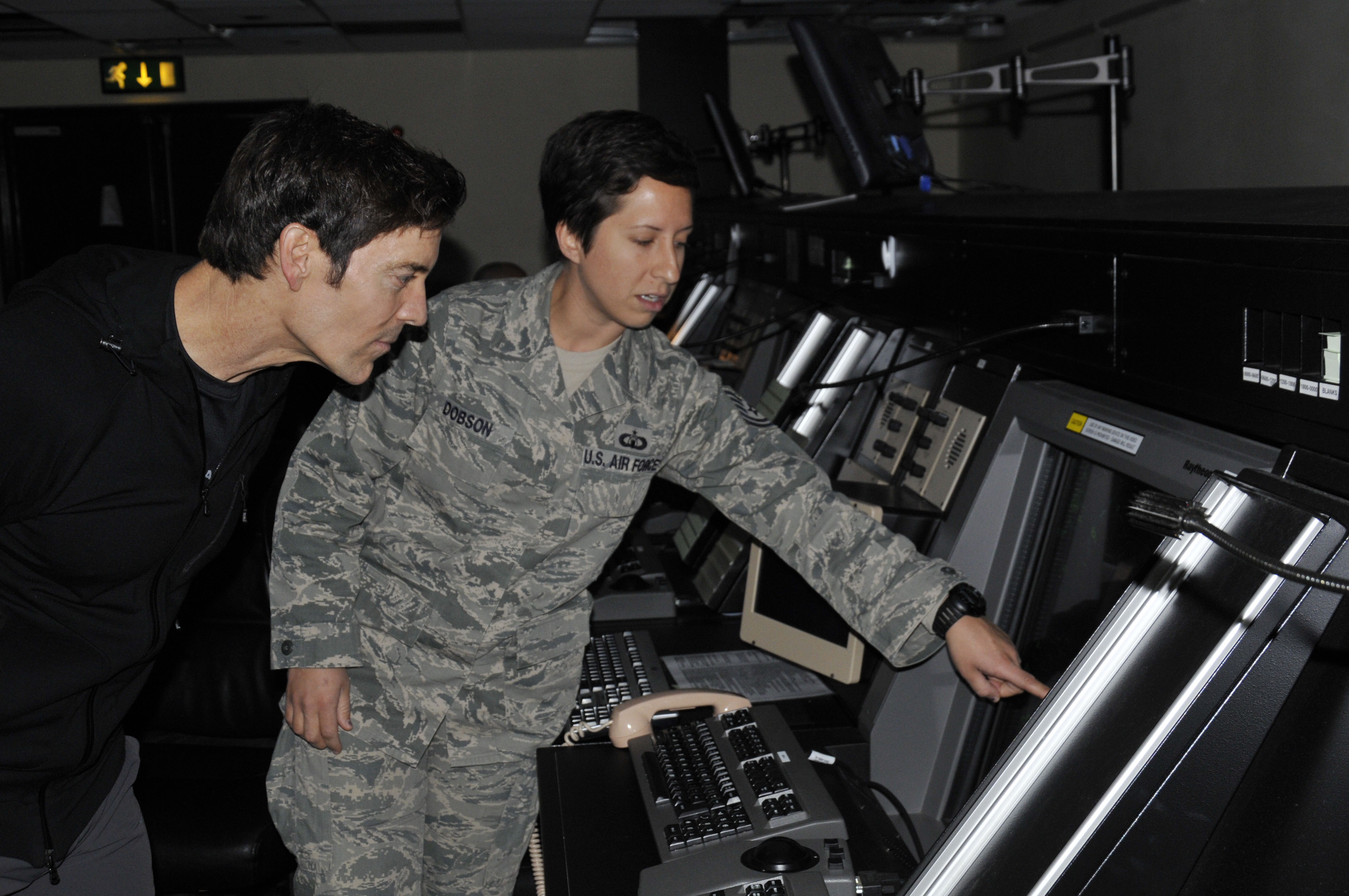 Fitness guru visits Lakenheath > Royal Air Force Lakenheath > Article