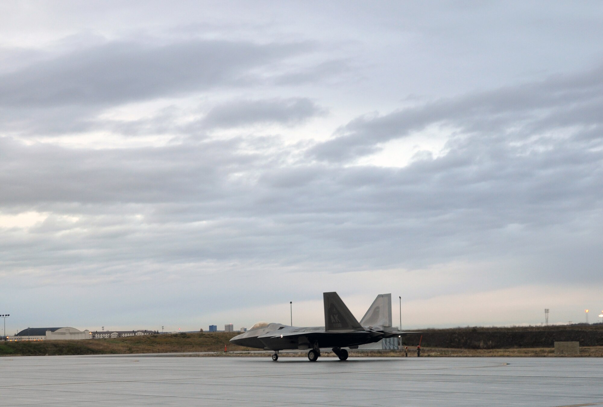 Lt. Col. David Piffarerio, 302nd Fighter Squadron commander, taxis an F-22 during the 477th Fighter Group’s drill weekend. This is the first weekend that the Reserves have conducted F-22 flight operations following a four month stand-down.  (U.S. Air Force Photo/Capt. Ashley Conner) 
