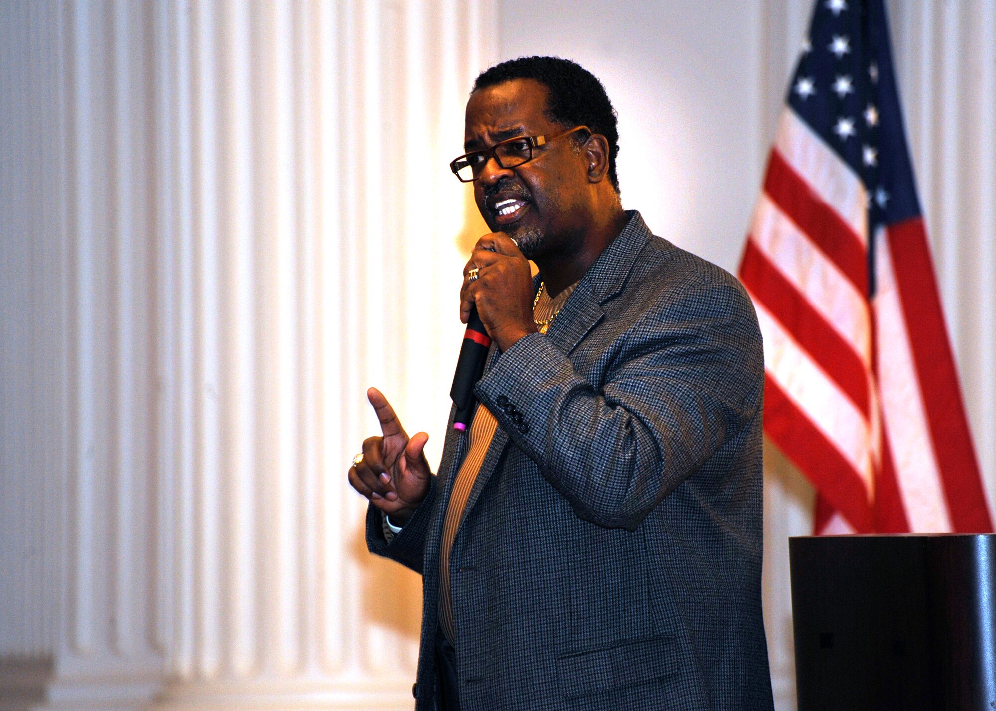 Ryspodii “Sporty” King gives the key note address to military members and their families during the three day Yellow Ribbon Event held at the Governor Hotel, Portland, Ore., during a Yellow Ribbon Event on Sept. 24, 2011 (U.S. Air Force photograph by Tech. Sgt. John Hughel)