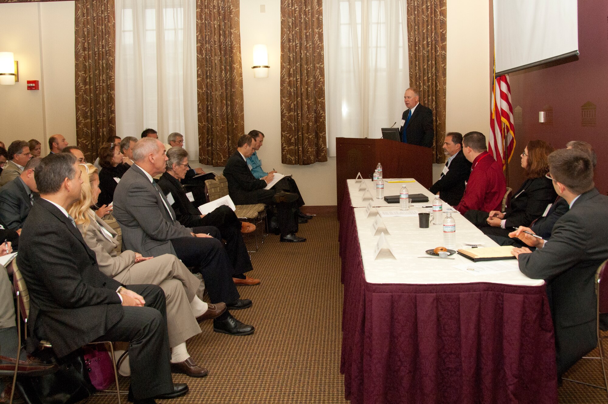 Bill Donaldson, Air Force Electronic Systems Center director of Small Business Programs, speaks during an Oct. 19 forum on ‘Doing Clean Tech Business with the Department of Defense.”  U.S. Rep. Niki Tsongas and the New England Clean Energy Council co-sponsored the forum.  (U.S. Air Force photo by Walter Santos.)