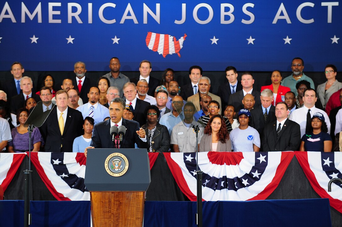 President Barack Obama speaks to a crowd of roughly 2,400 at Langley Air Force Base, Va., Oct. 19, 2011.  The president and first lady were at Langley to show their support for American veterans and military spouses.  (U.S. Air Force photo by Airman 1st Class Kayla Newman/Released)
