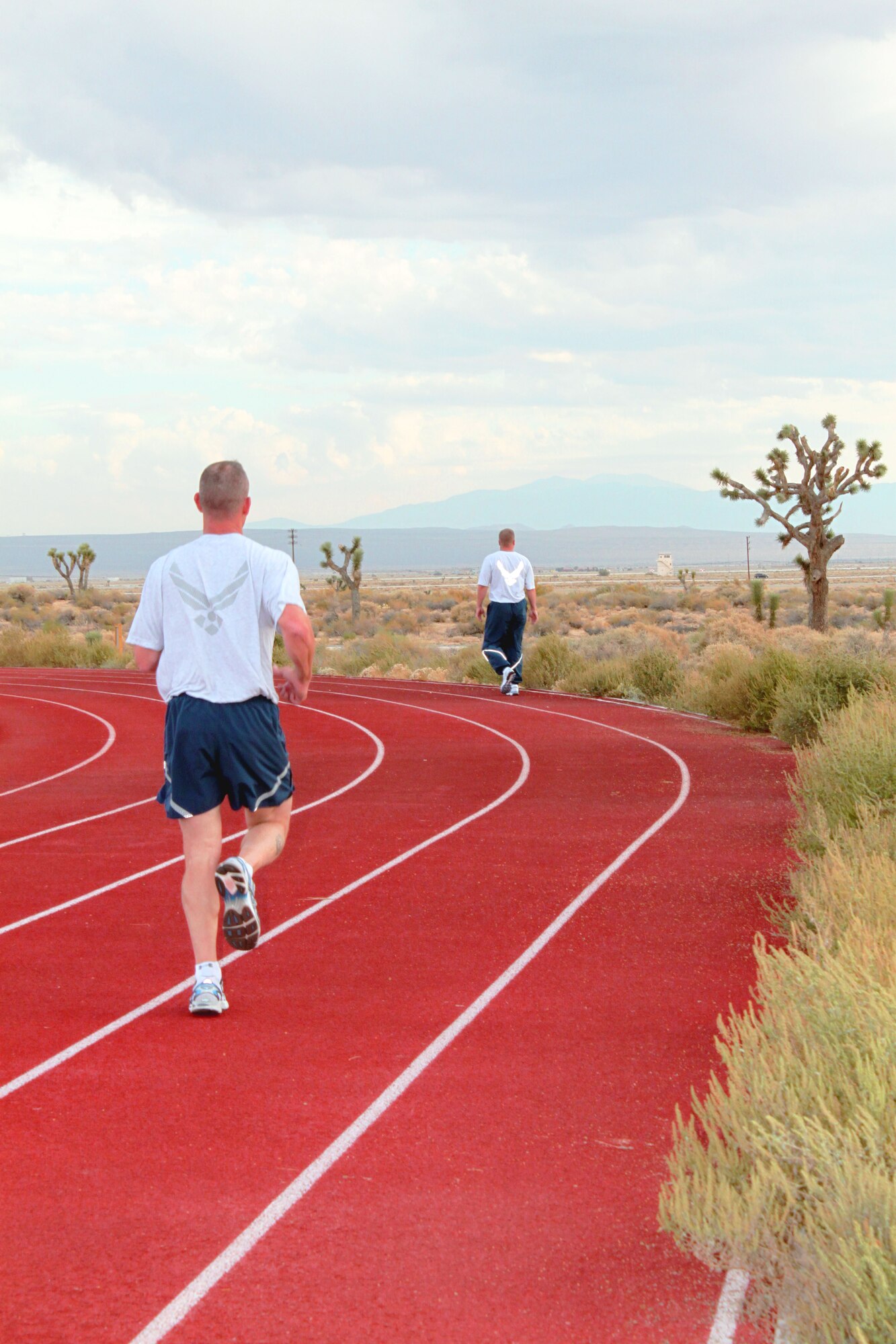 Rosburg Fitness Center at Edwards AFB, Calif. (U.S. Air Force Photo by Meredith Mingledorff) 