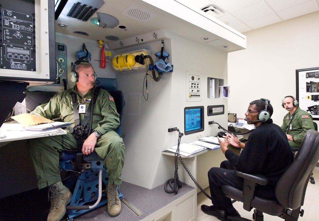 c-17-aircrew-training