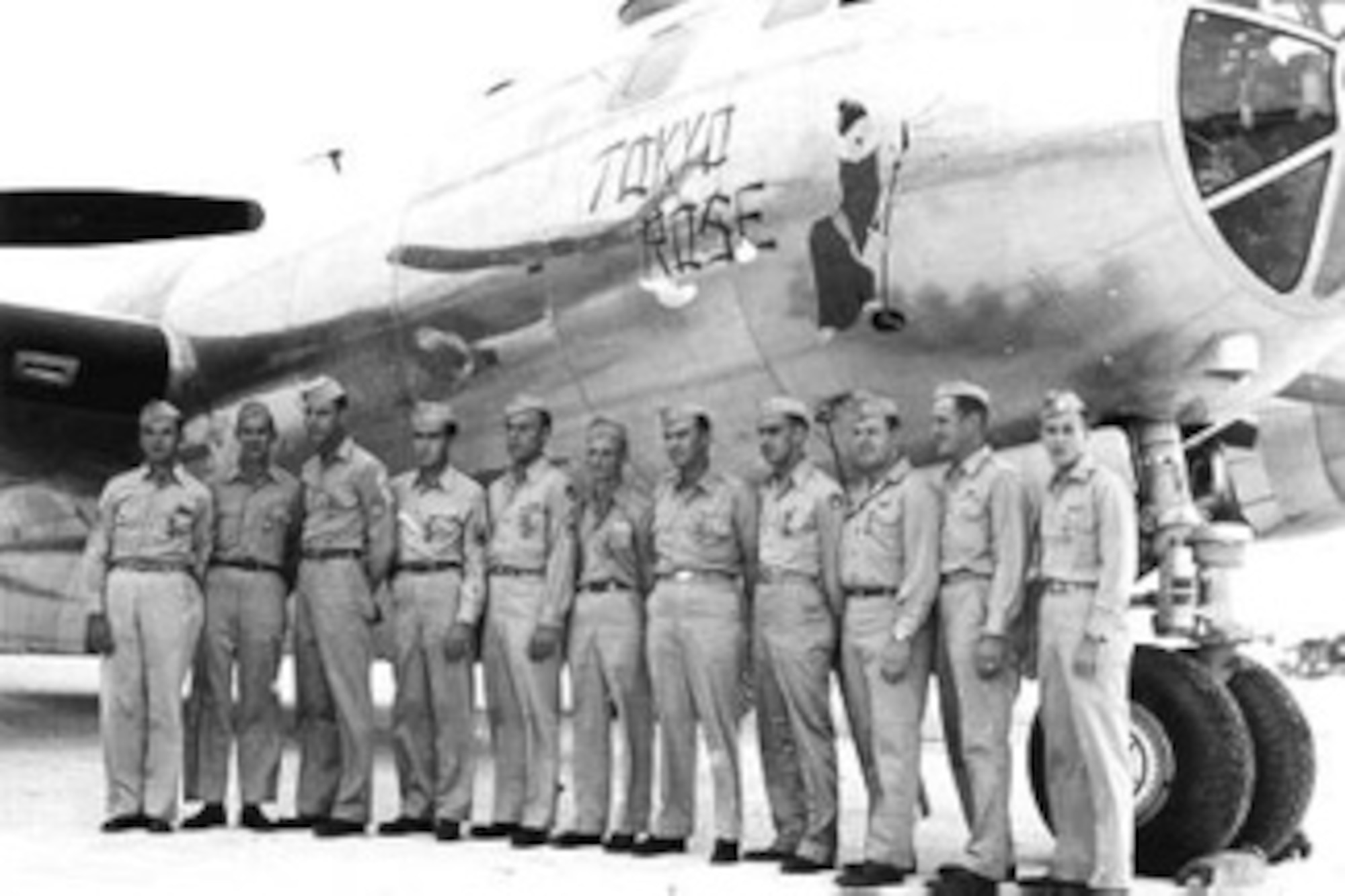 The photo depicts the crewmembers of the “Tokyo Rose” after receiving medals for the first photo reconnaissance mission over Tokyo, 1 Nov 44. It was the first U.S. aircraft over Tokyo since Doolittle’s Raid 2½ years earlier. (Photo from Col. Richard M. Hutchins, USAF-Ret)