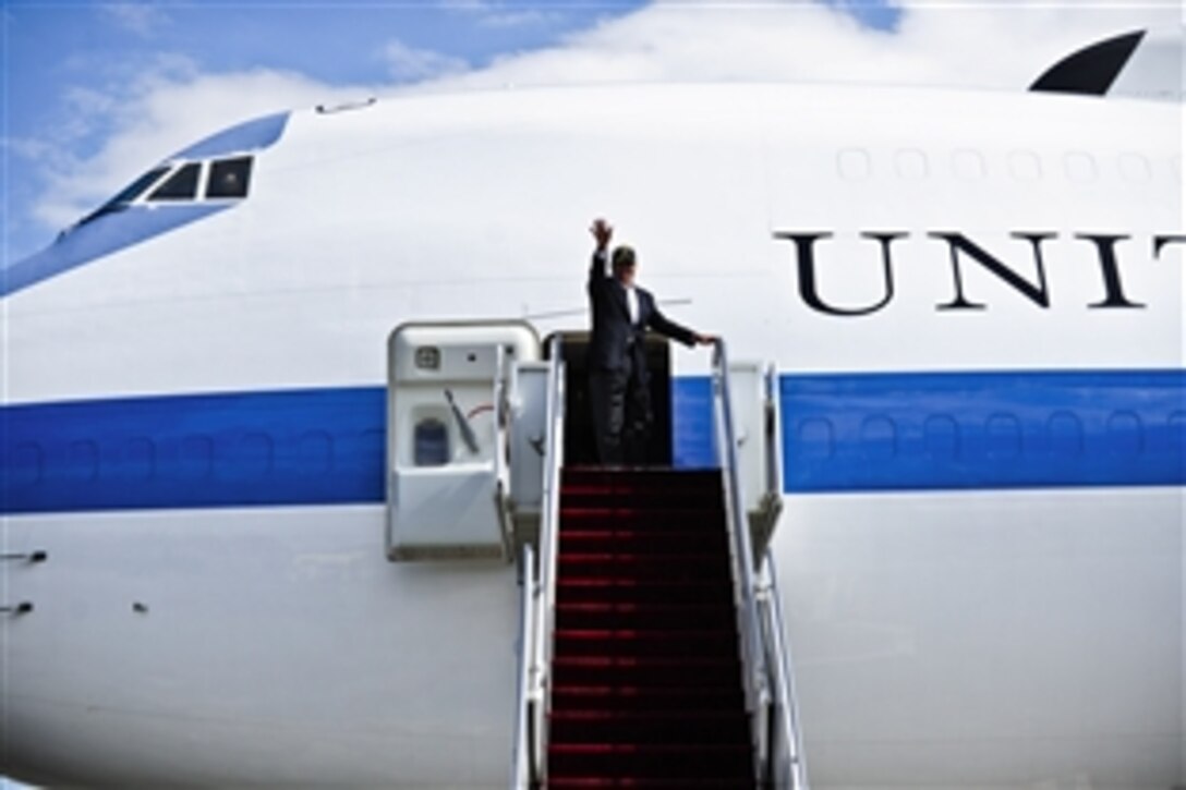 U.S. Defense Secretary Leon E. Panetta departs Yokota Air Base, Japan, en route to Seoul Air Base, South Korea, Oct. 26, 2011. The trip marks Panetta's first visit to South Korea as defense secretary. 