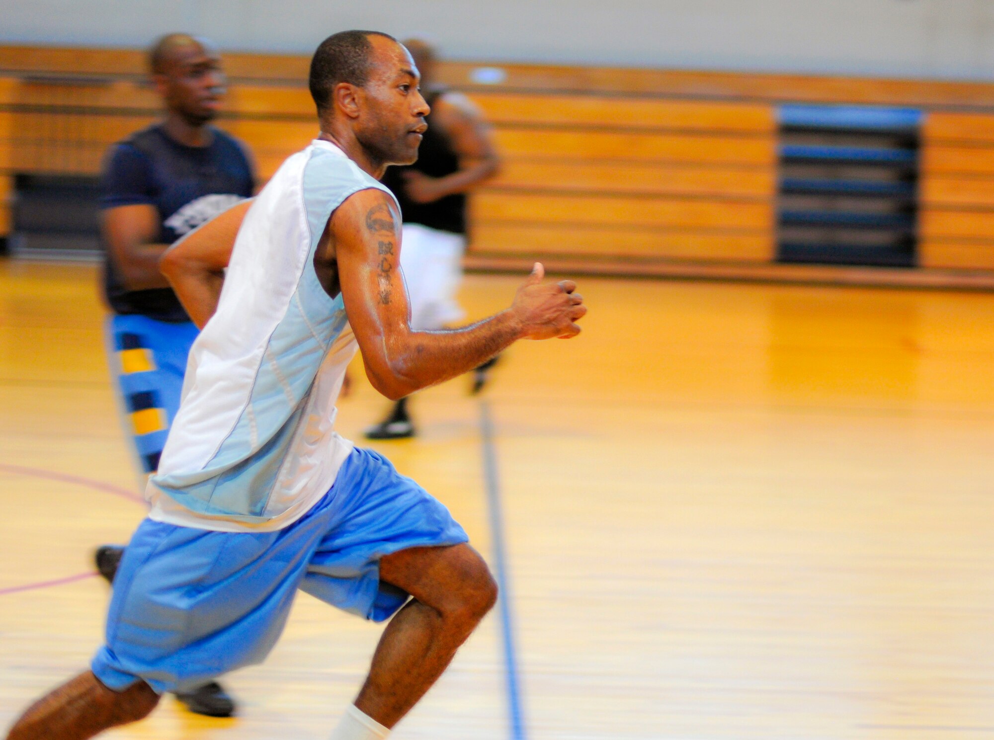 Tryouts for the men's base basketball team continue Aug. 27 and 28 in the base gym. The coaches ran the players through basic offensive and defense drills. For those interested in trying out for the team call the fitness center at 784-5568. (U.S. Air Force photo/Tech. Sgt. Chad Thompson)