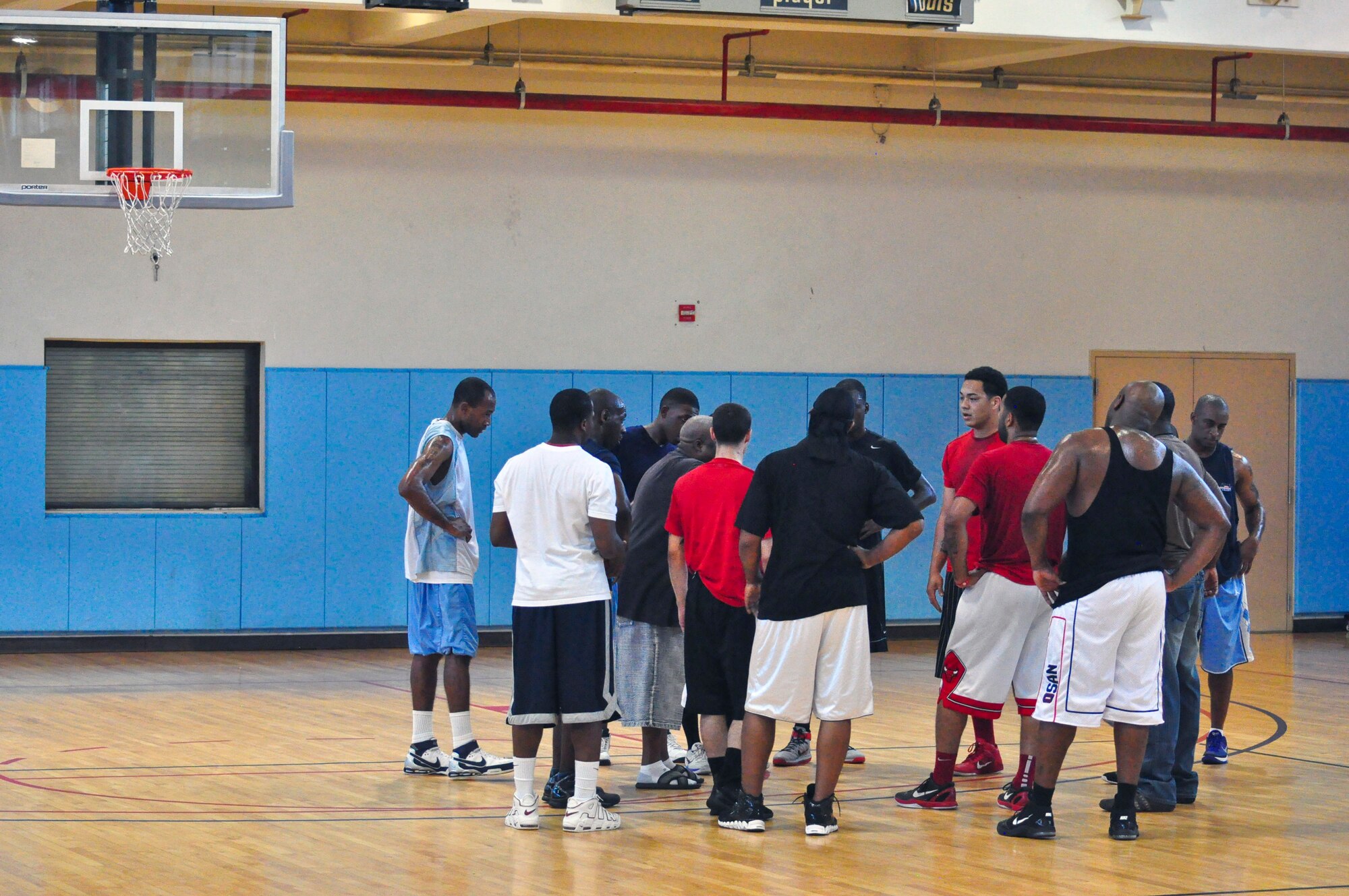 Tryouts for the men's base basketball team continue Aug. 27 and 28 in the base gym. The coaches ran the players through basic offensive and defense drills. For those interested in trying out for the team call the fitness center at 784-5568. (U.S. Air Force photo/Tech. Sgt. Chad Thompson)
