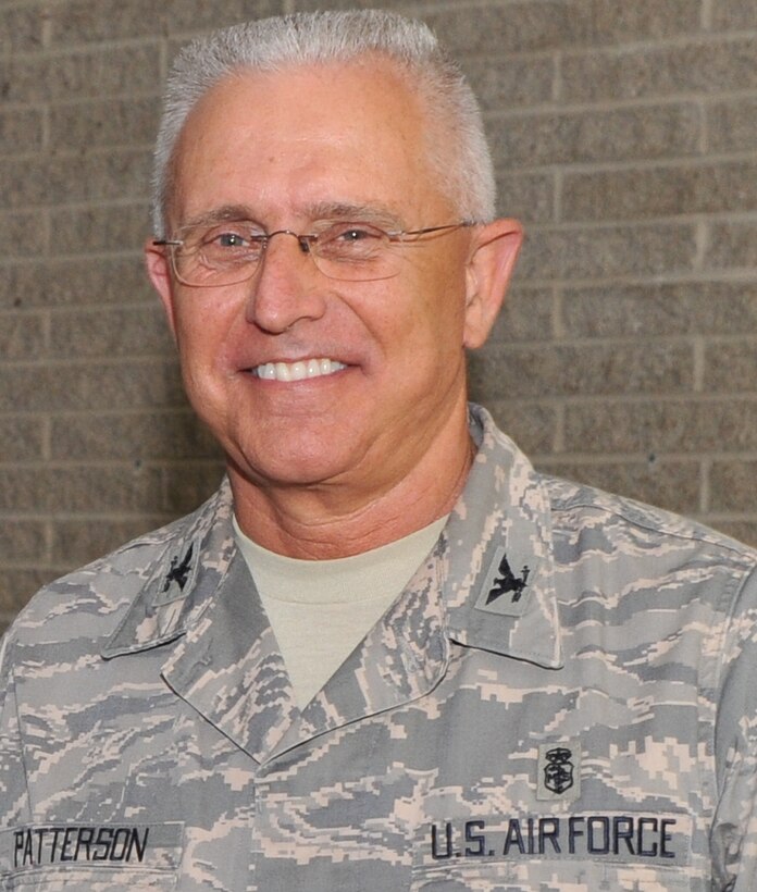 Col. James Patterson, commander of the 932nd Medical Group, retired from the Air Force Reserve in ceremonies held Aug. 21 at Scott AFB, Ill.  Colonel Patterson is a noted speaker and is a published author of several books on leadership. (U.S. Air Force photo/Tech. Sgt. Christopher Parr)