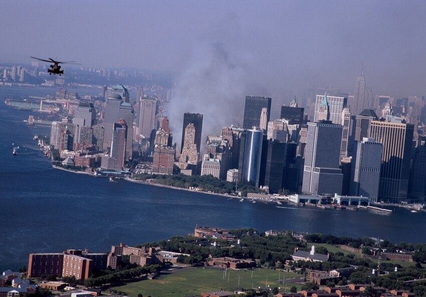 An MH-53, Air Force Special Operations helicpoter from Hurlburt Field, Fla., enroute to New York City from McGuire Air Force Base, N.J., on Sept. 13, 2001. The aircraft are being used for relief operations to lower Manhattan, in the wake of the terrorist attacks on the World Trade Center. (U.S. Air Force photo by Gary Ell) (Released)

