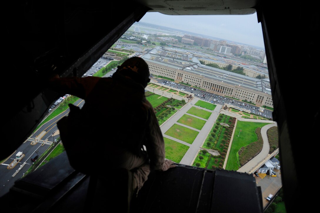 The Pentagon is visible from a V-22 Osprey carrying Secretary of Defense Leon Panetta Sept. 6, 2011. Panetta traveled to New York City to visit the 9/11 memorial site with Mayor Michael Bloomberg. (Defense Department photo/Tech. Sgt. Jacob N. Bailey)