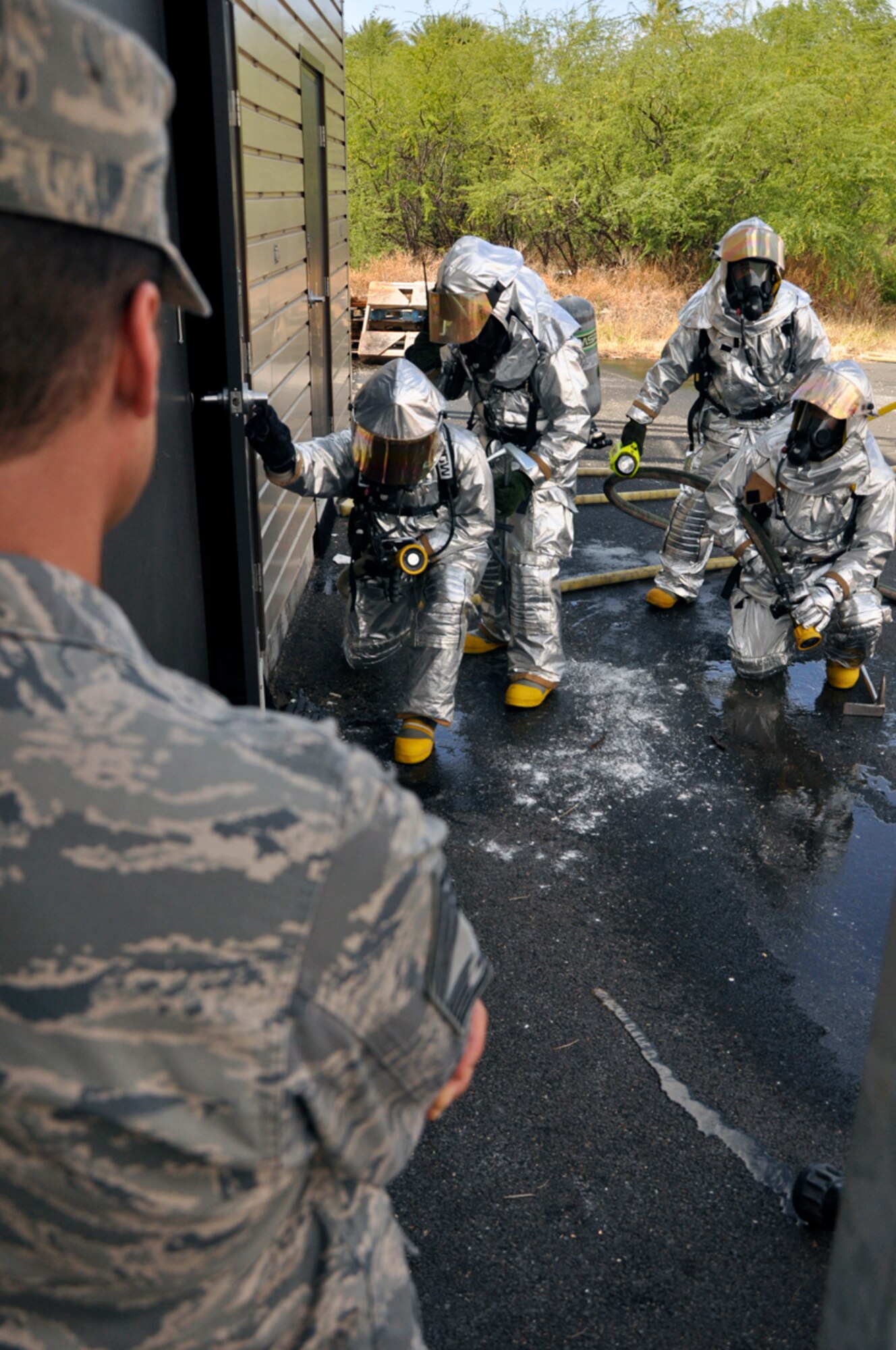 Inspection time for Hawaii Reservists > 624th Regional Support Group