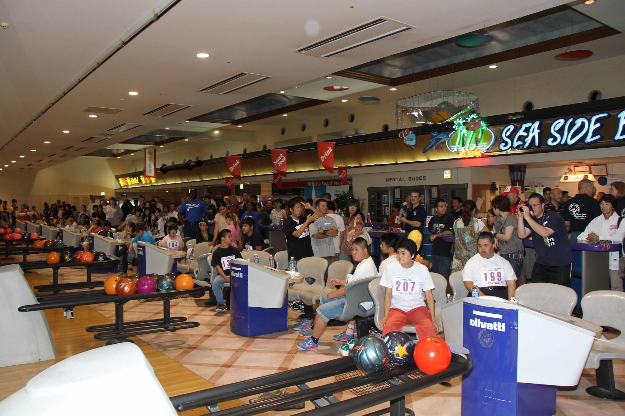 Kadena Special Olympics hosts bowling tournament > Kadena Air Base > News