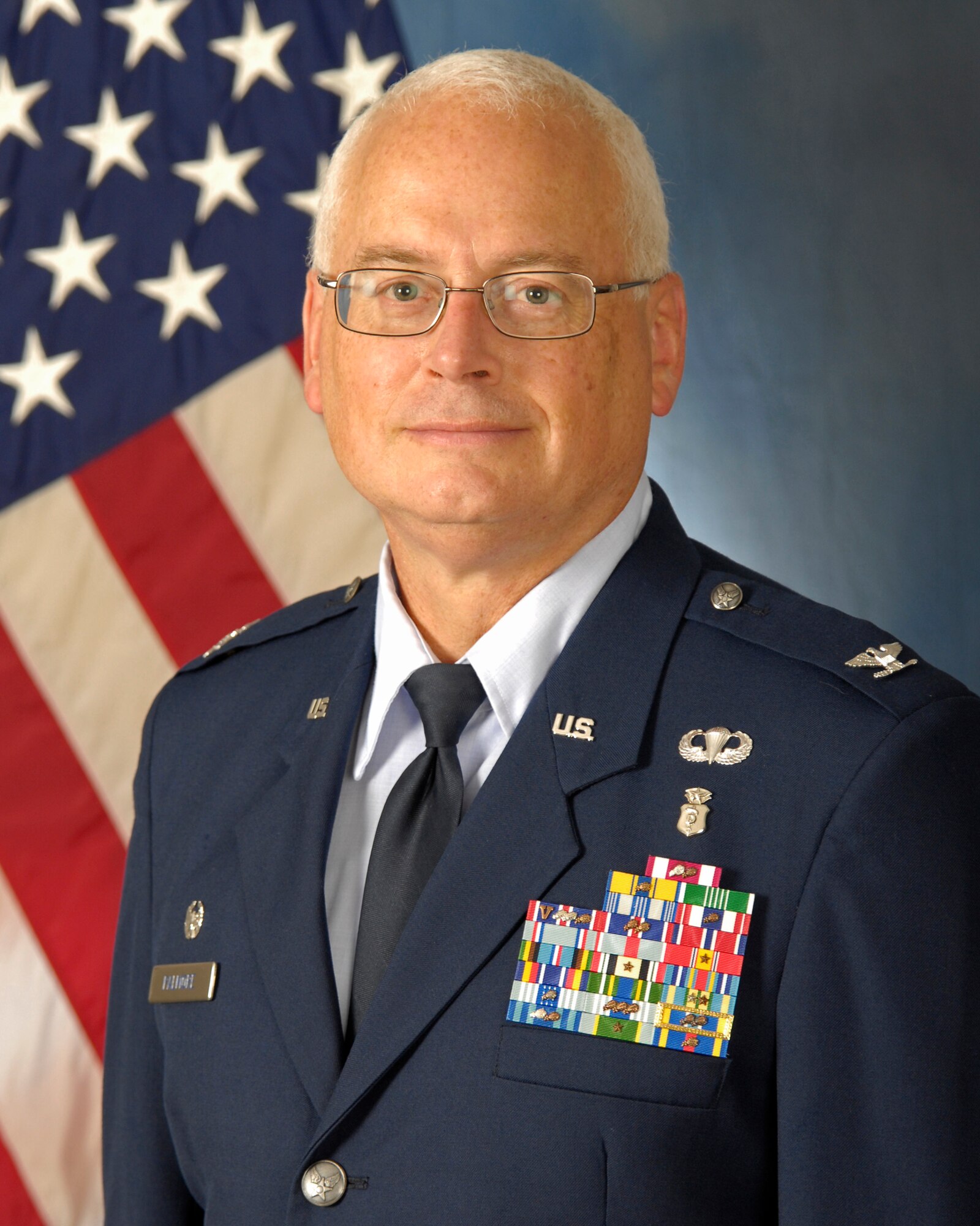Col. Carroll Palmore, commander of the 1st Special Operations Dental Squadron, assumed command of the 1st SODS at Hurlburt Field, Fla., July 15, 2011. (U.S. Air Force official photo) 
