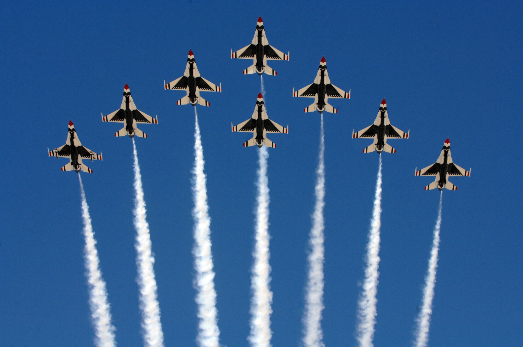 The United States Air Force Thunderbirds F-16 Falcon demonstration team performs  at a recent air show. The Thunderbirds will headline the Fort Smith Air Show scheduled for Oct. 1-2 at the 188th Fighter Wing in Fort Smith, Ark. (U.S. Air Force photo by Thunderbirds Public Affairs)