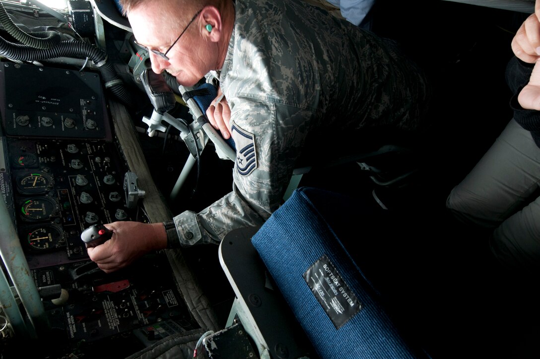 JOINT BASE ANDREWS, Md. -- Civilian employers of Reserve and National Guard service members took part in a local orientation flight aboard a KC-135 Stratotanker from the 459th Air Refueling Wing here Sept. 23. The flight, which was sponsored by the Maryland Employer Support for the Guard and Reserve, provided a glimpse into aerial refueling missions carried out by Citizen Airmen from the 459th ARW. (U.S. Air Force photo/Tech. Sgt. Steve Lewis)