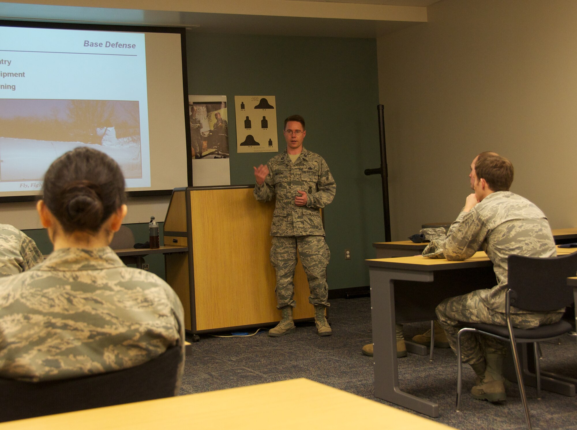 Capt. Leo Moreno, 934 Security Forces  Squdron operations officer, gives a presentation to Air Force Reserve Officer Training Corps cadets from the University of Minnesota and University of St. Thomas on April 1. (Air Force Photo/Tech. Sgt Jim Loehr) 
