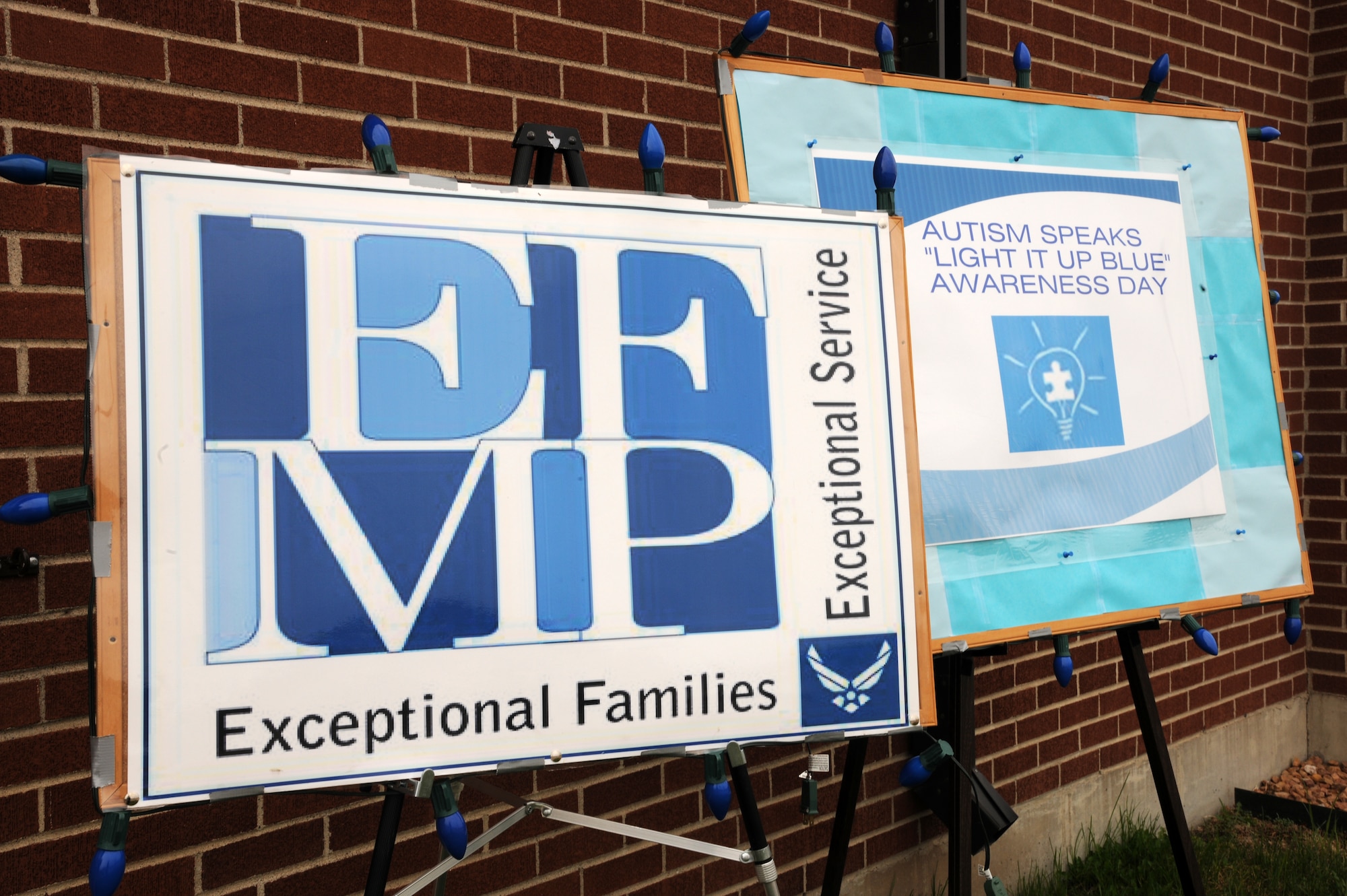 This “Light It Up Blue” awareness day display outside of the Airmen Family Readiness Center on Grand Forks Air Force Base, N.D., serves to shine a light on autism.  Last year, more than 70,000 people pledged to “Light It Up Blue.” Whether it’s your front porch or your office; the whole world is going blue to increase awareness about autism, according to base officials. (U.S. Air Force  photo/Airman 1st Class Ashley N. Taylor)