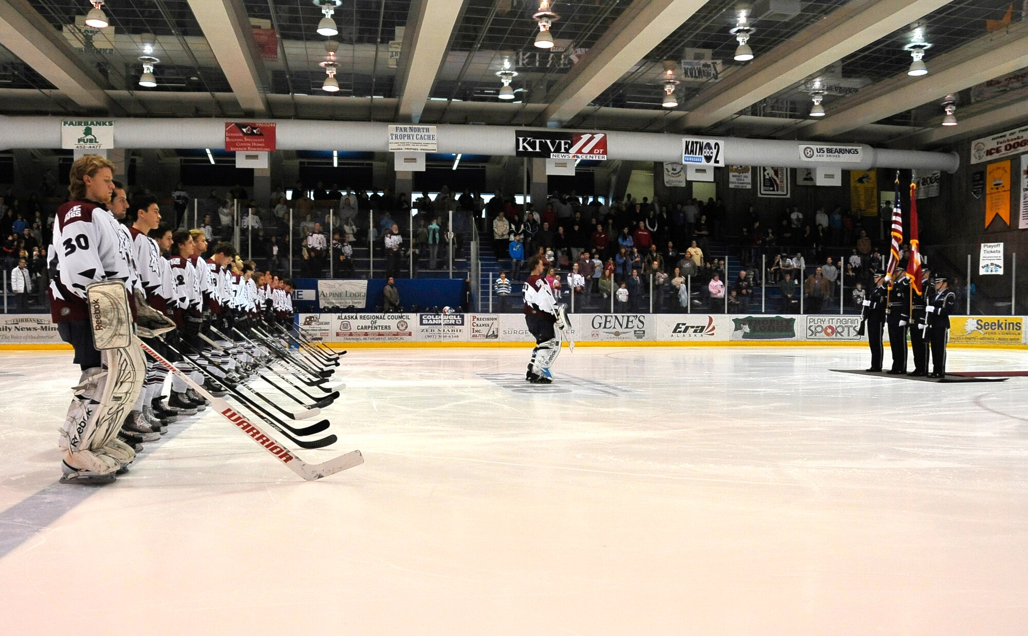 Ice Dogs host Military Appreciation Night > Eielson Air Force Base