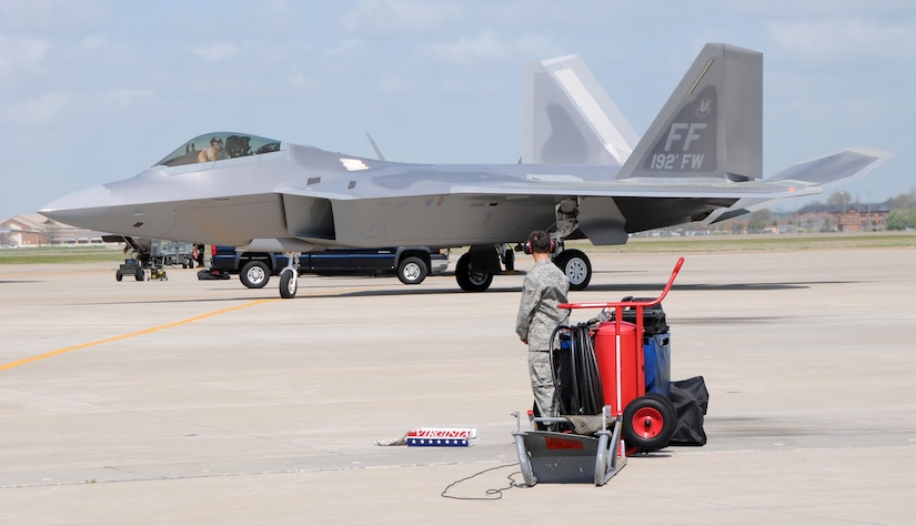 Virginia Air Guard receives new F-22 Raptor flagship > Joint Base ...