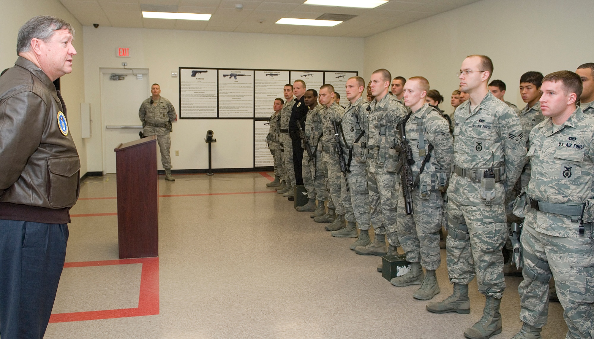 Donley talks with defenders of the 95th Security Forces Squadron and the 95th Civil Engineering Division’s Explosive Ordnance Disposal unit.  He thanked the Airmen for their service here on Edwards and abroad down range. (U.S. Air Force photos/Edward Cannon)