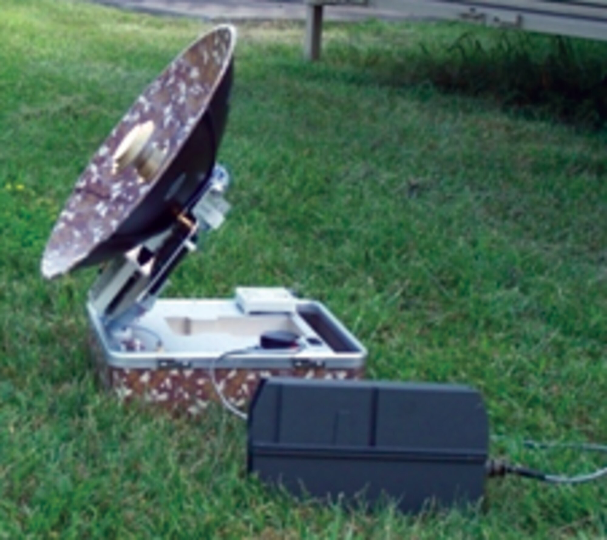 The X-Band MicroSatCom Terminal earned AFRL one of Technology Transfer’s most prestigious awards.  (AFRL Image)