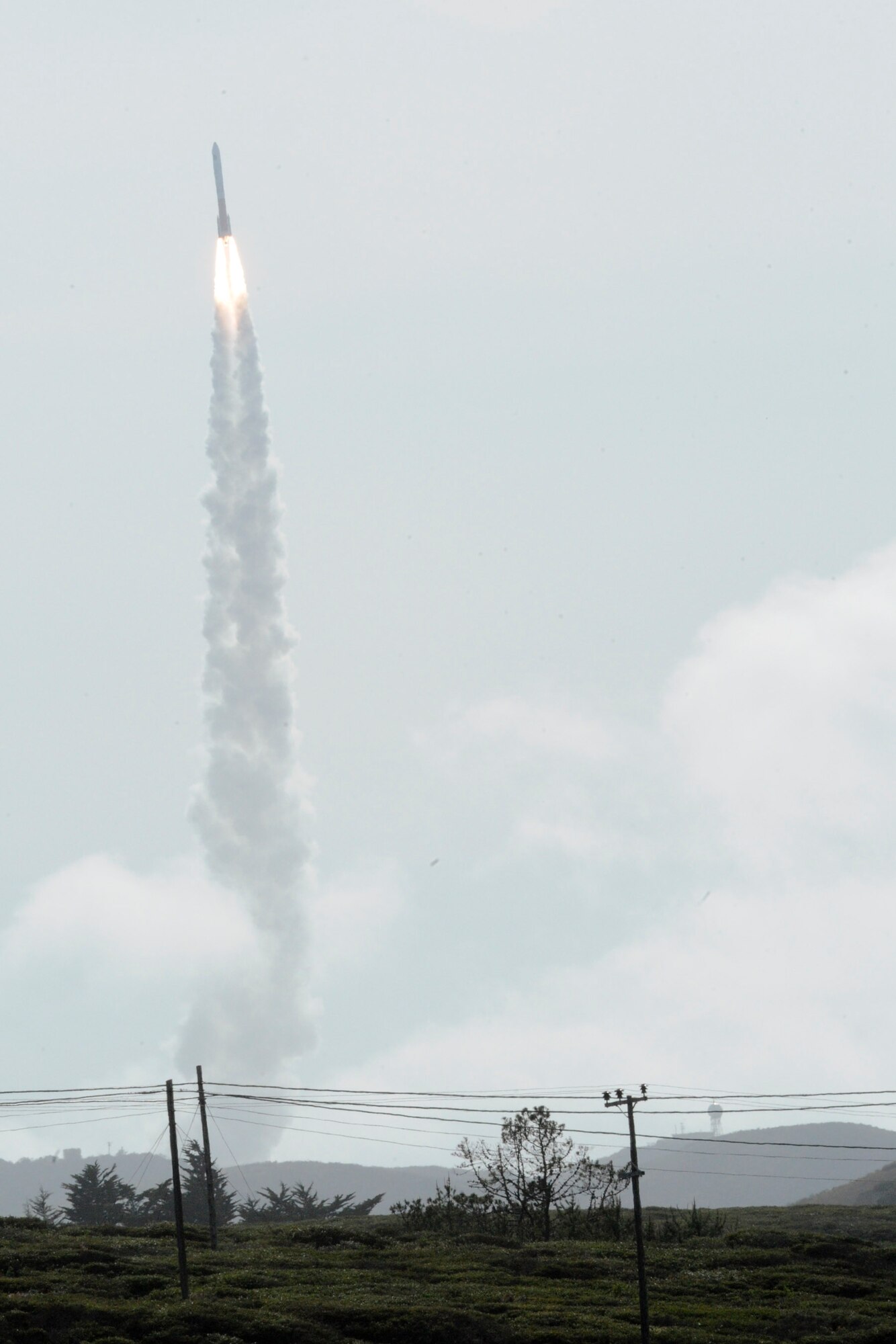 VANDENBERG AIR FORCE BASE, Calif.-- Team Vandenberg launched a United Launch Alliance Delta IV Medium+ (5,2) from Space Launch Complex-6 here at 4:12 p.m. PDT Tuesday, April 3, 2012. The launch was the Department of Defense?s first-ever Delta IV Medium launch vehicle configured with a 5-meter payload fairing and two solid rocket motors. (U.S. Air Force photo/Staff Sgt. Levi Riendeau)