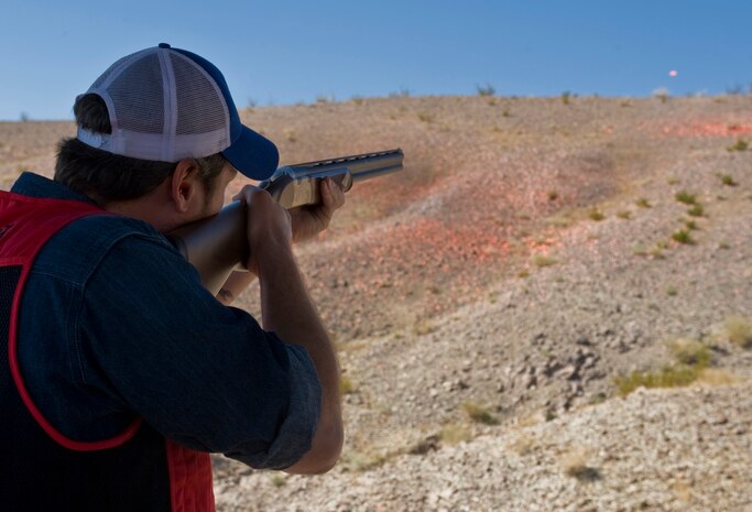 Country Music Star Blake Shelton shoots skeet during the second annual National Rifle Association and American Country Music Celebrity Shoot Out March 31, 2012, at Desert Hills Shooting Club, Nev. More than twenty volunteers from Nellis Air Force Base supported the events.  (U.S. Air Force photo by Airman 1st Class Daniel Hughes)