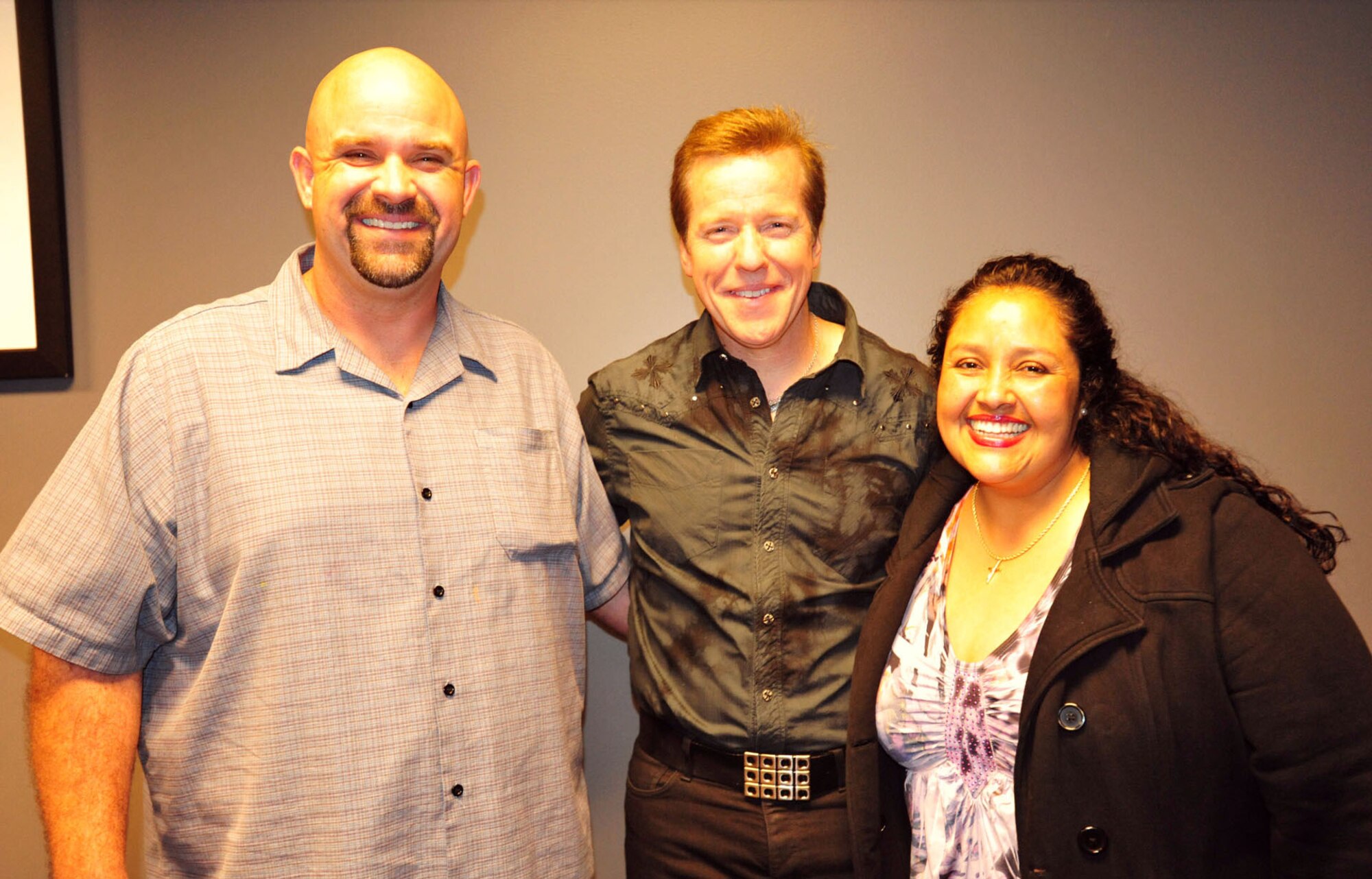 Reservists who referred a friend through the Air Force Reserve's Get 1 Now program received two free tickets to see Jeff Dunham in Los Angeles on March 31. Visit www.get1now.us for more information and to submit your referral. (U.S. Air Force courtesy photo)

