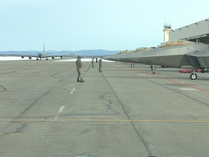 Reserve, active duty F22 pilots fly succesful long range strike