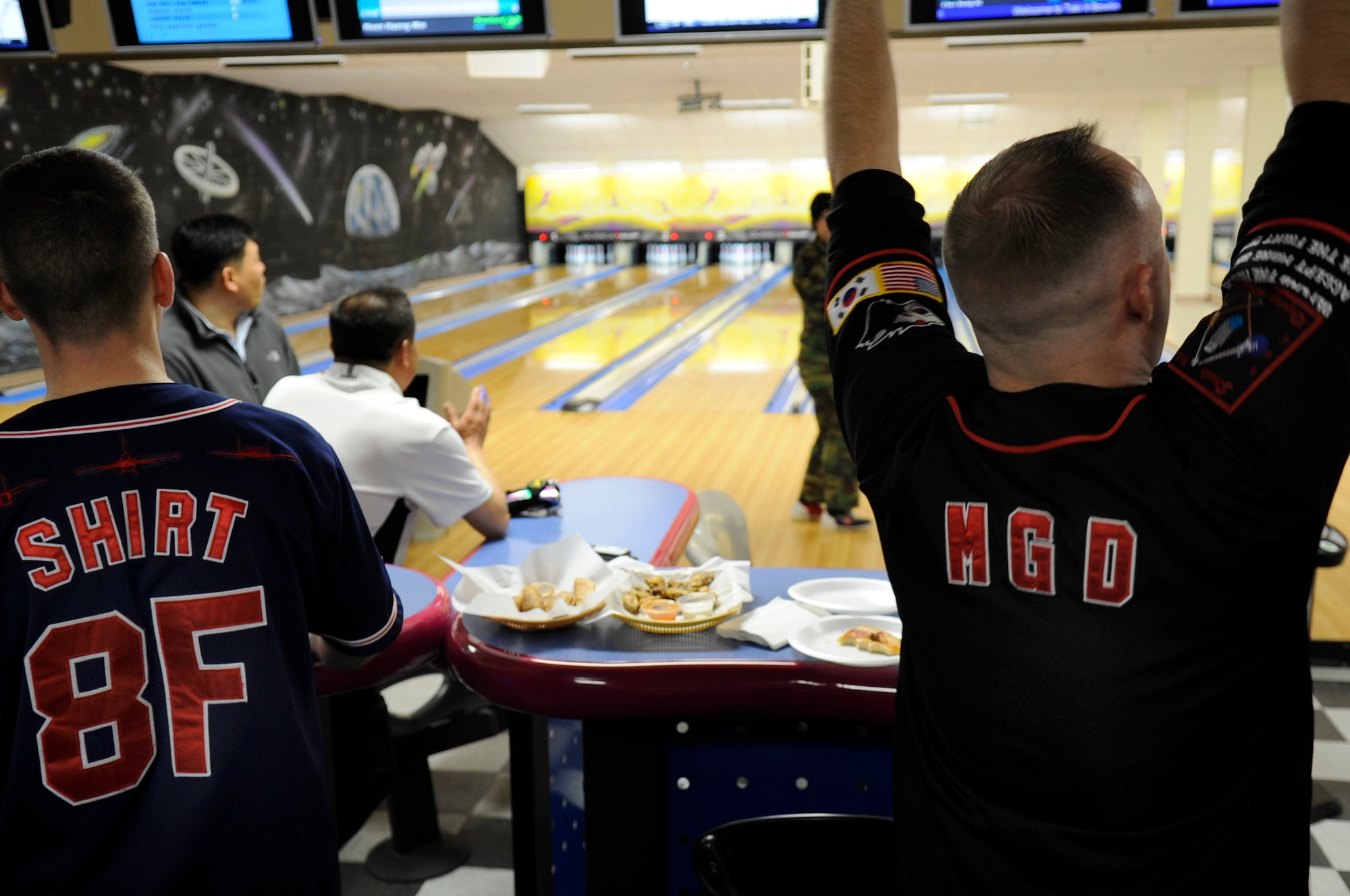 ROK/US Air Force enlisted members strike out at Kunsan gt Kunsan Air