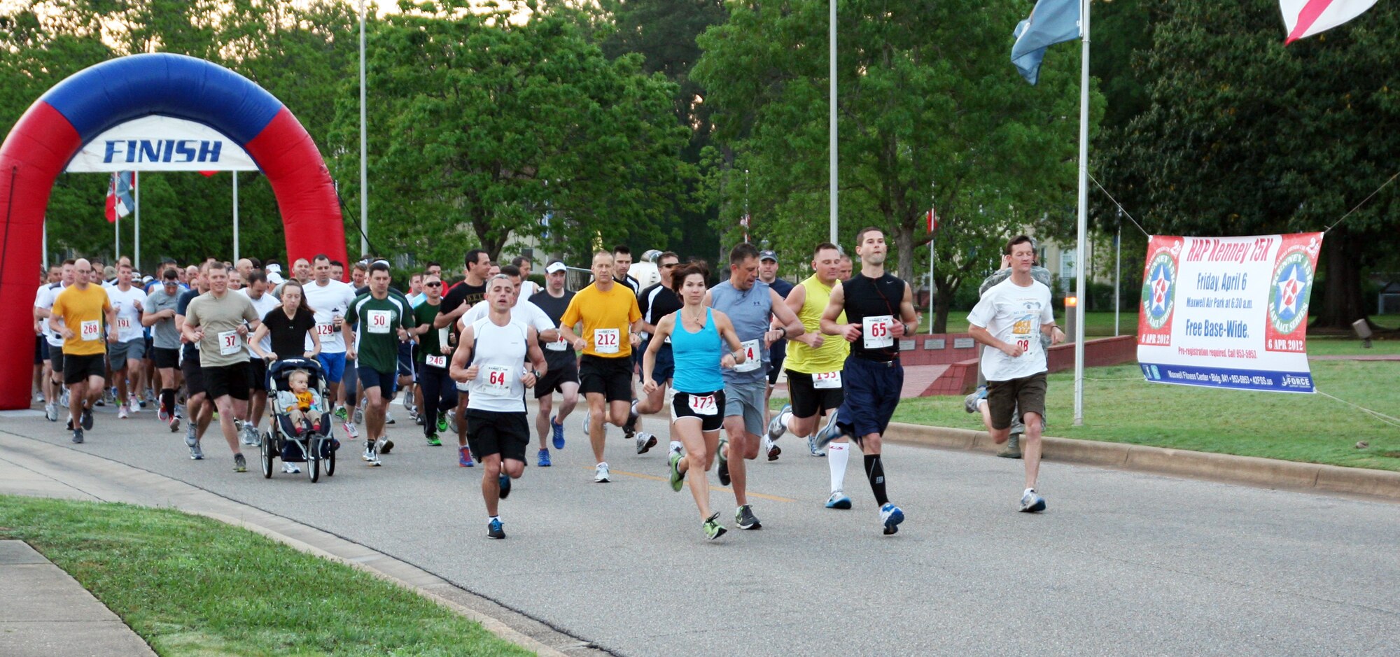 Participants take the first steps starting off the Heritage of Air Power Kenney 15K race at Maxwell Air Force Base, Ala., April 6. (Photo by Kelly Deichert)
