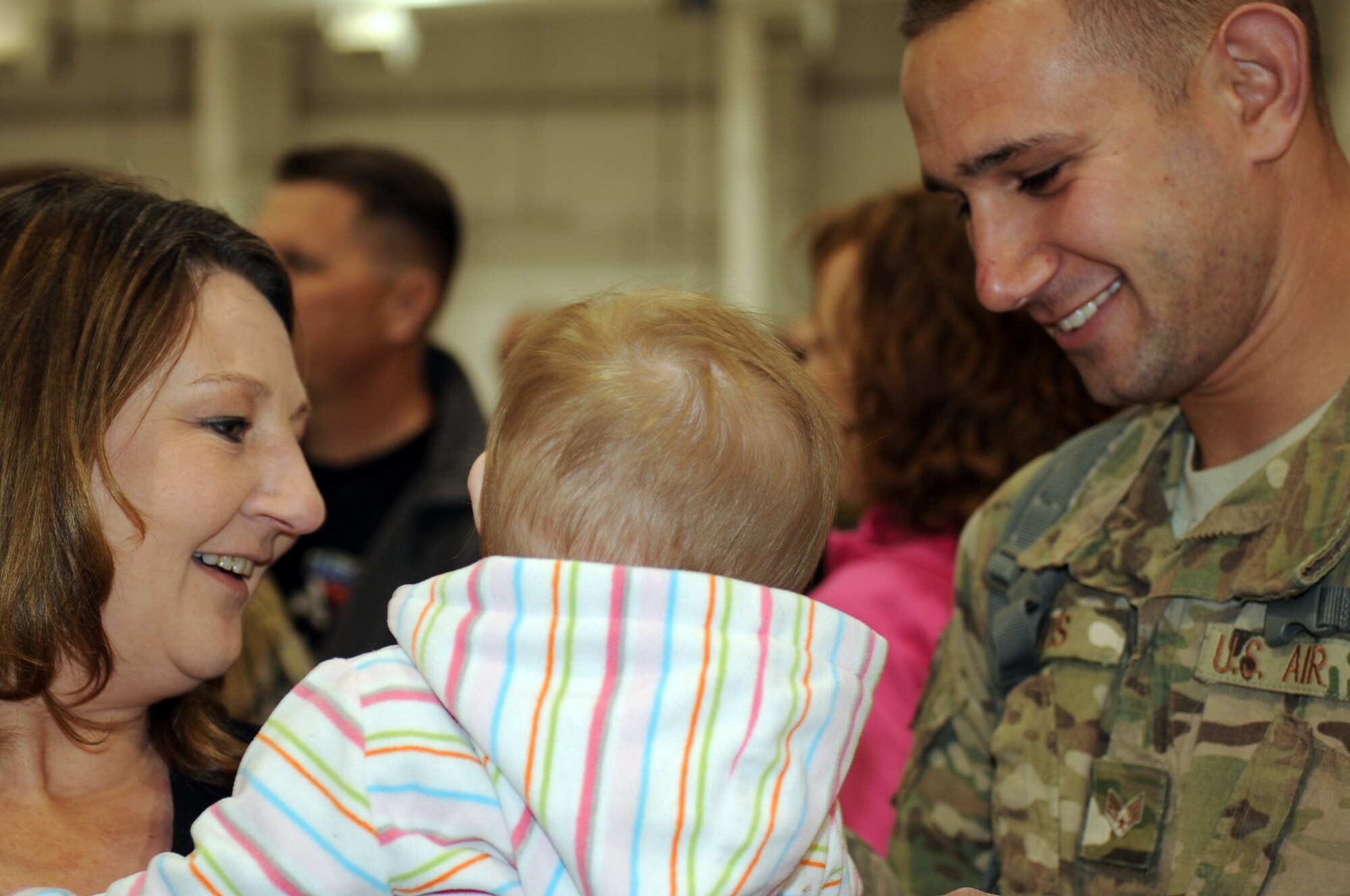 Nearly 300 reservists from the 442nd Fighter Wing at Whiteman Air Force Base, Mo., and a geographically separated unit at Barksdale AFB, La., returned from a 90-day deployment to Afghanistan, April 11, 2012. The 442nd Fighter Wing is an A-10 Thunderbolt II Air Force Reserve unit at Whiteman Air Force Base, Mo. (U.S. Air Force photo/Senior Airman Wesley Wright)