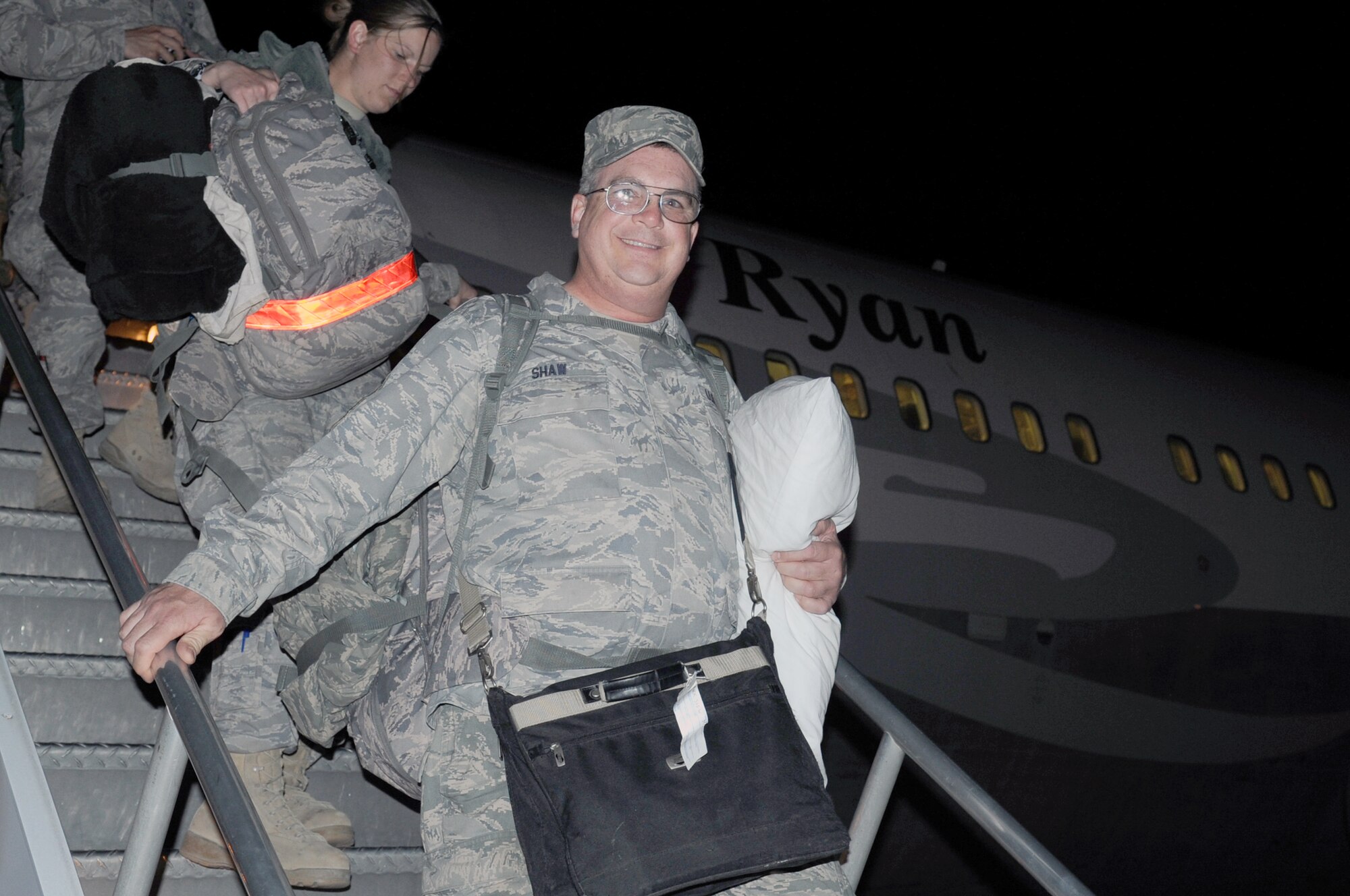 Nearly 300 reservists from the 442nd Fighter Wing at Whiteman Air Force Base, Mo., and a geographically separated unit at Barksdale AFB, La., returned from a 90-day deployment to Afghanistan, April 11, 2012. The 442nd Fighter Wing is an A-10 Thunderbolt II Air Force Reserve unit at Whiteman Air Force Base, Mo. (U.S. Air Force photo/Senior Airman Wesley Wright)