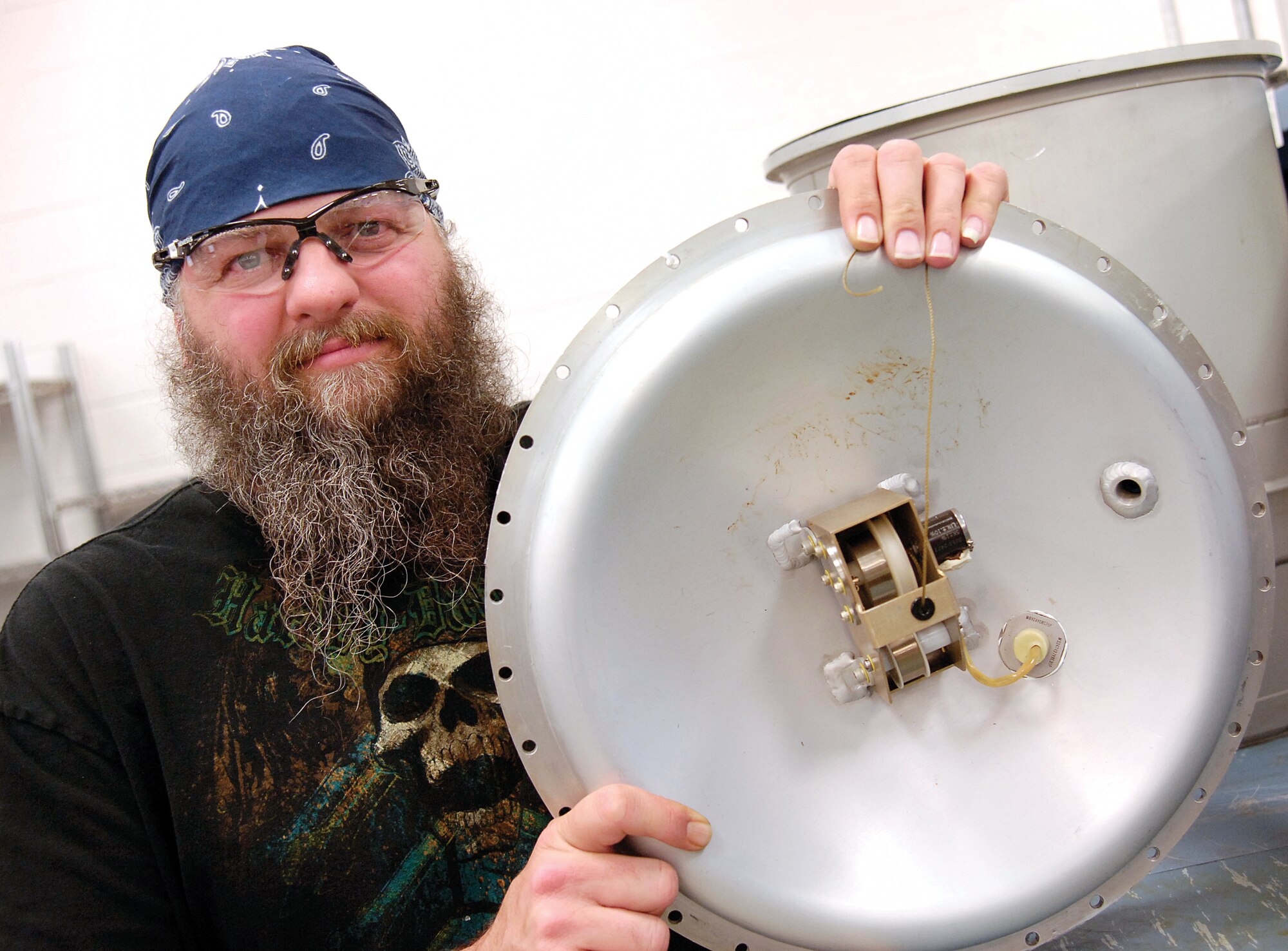 Within three weeks of Ricky Beene getting his hands on an F101 level indicator assembly, the 550th Commodities Maintenance Squadron pneudraulics mechanic devised an 18-cent fix that would save roughly $20,000 per item and earn him a $10,000 Air Force IDEA award. (Air Force photo by Margo Wright)