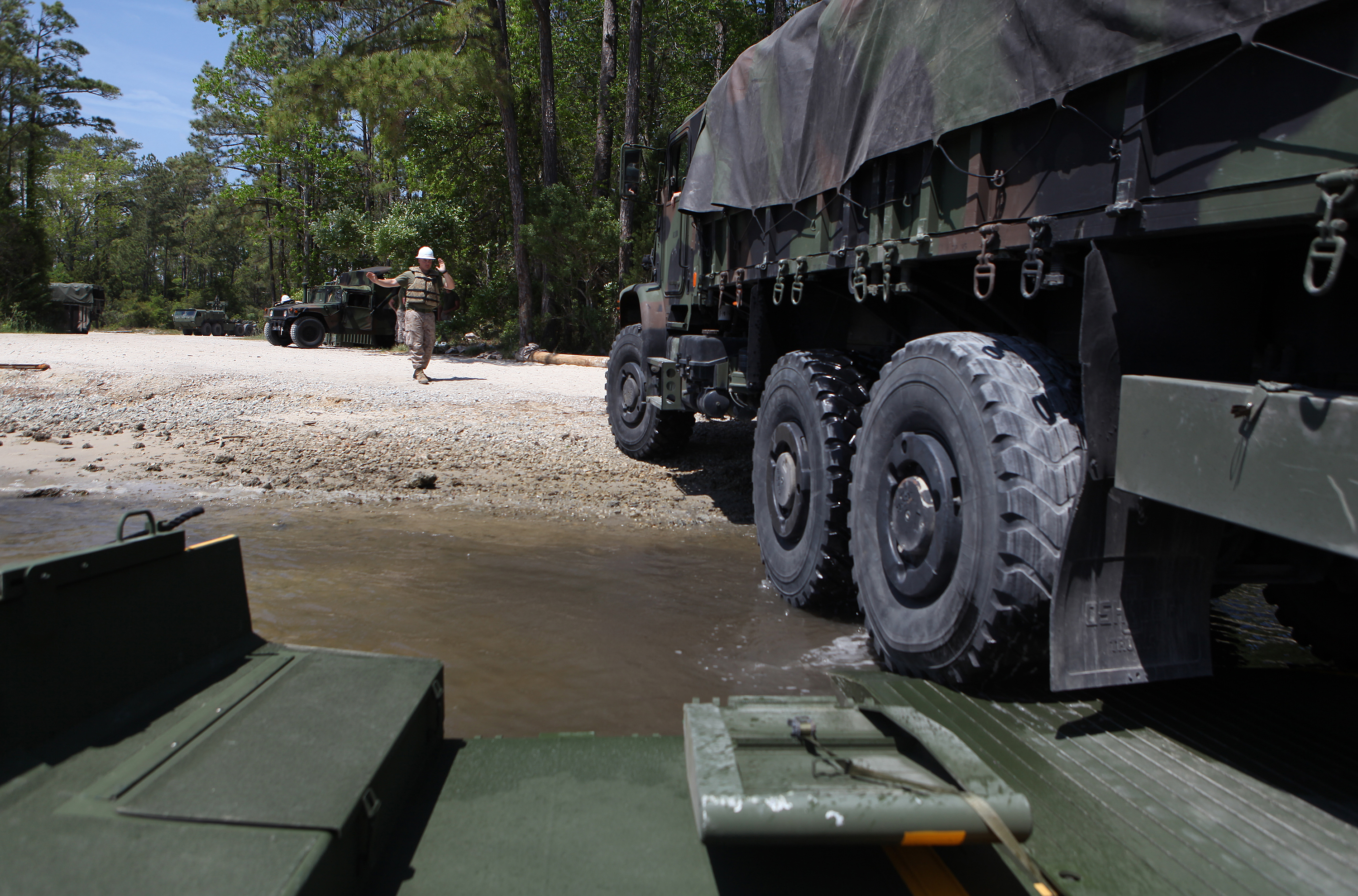 120417MKV513 216.jpg