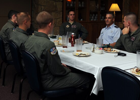 ALTUS AIR FORCE BASE, Okla. – Col. Ted Detwiler, 97th Operations Group commander, shares his advice and personal experiences with cadets from the University of Oklahoma Air Force Reserve Officers Training Corps Detachment 675 during lunch at Club Altus April 16, 2012. During the mentoring luncheon the cadets were encouraged to ask Col. Detwiler questions to help them with their future careers in the Air Force. (U.S. Air Force Photo by Airman Klynne Pearl J. Serrano / 97th Air Mobility Wing Public Affairs / Released)