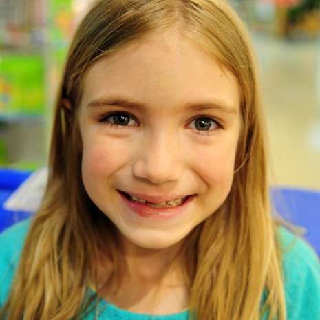 Six year old Alayna Carter- "I like to go to the park and play, eat, and go fishing with him."  (daughter of Petty Officer Michael Carter, Nuclear Power Training Unit) (U.S. Air Force photo/ Staff Sgt. Nicole Mickle)  

