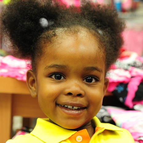 Two year old Paige Strickland- "I like to play with my daddy."  (daughter of Petty Officer 1st Class Eric Strickland, Navy recruiter) (U.S. Air Force photo/ Staff Sgt. Nicole Mickle)