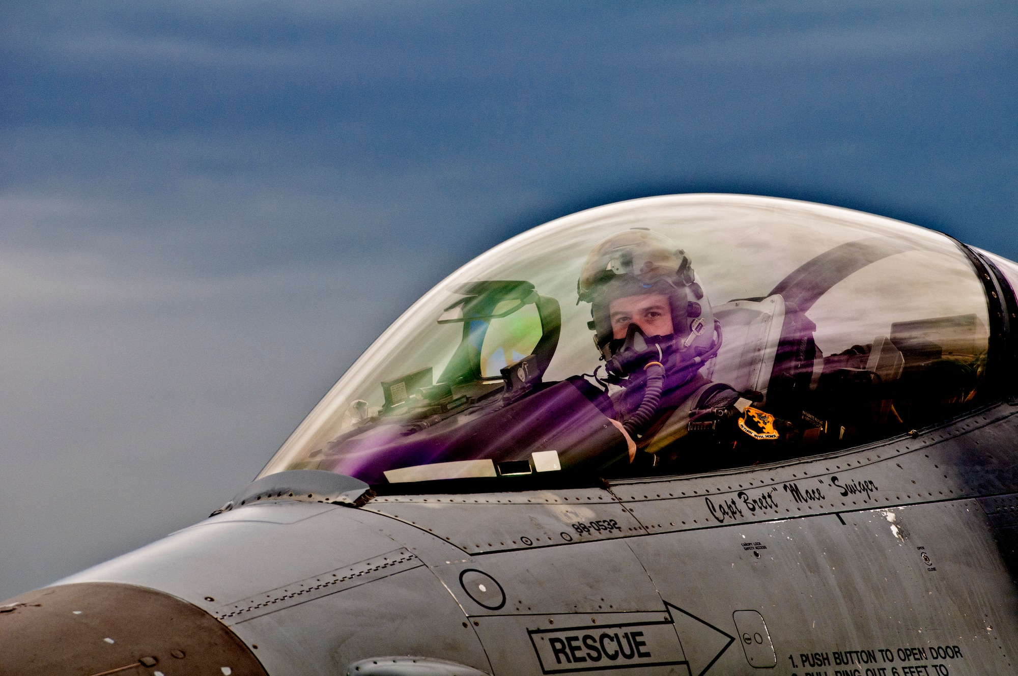 GRAF IGNATIEVO AIR FORCE BASE, Bulgaria -- A 31st Fighter Wing F-16 pilot prepares his jet for de-arming after landing here April 17, 2012. Graf Ignatievo is now host to more than two dozen F-16 Fighting Falcons and more than 500 U.S. Air Force personnel in support of Thracian Star 2012, a month-long joint training exercise focused on building partnerships and increasing interoperability with the Bulgarian pilots, maintainers, joint terminal air controllers, firefighters and security forces Airmen. (U.S. Air Force photo/Senior Airman Katherine Windish)