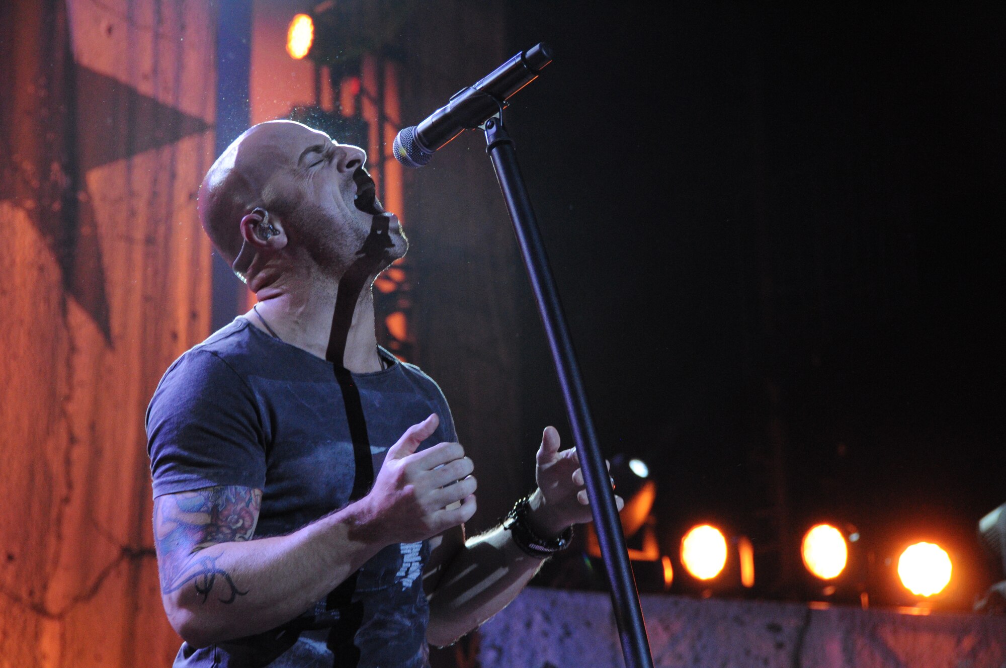 Chris Daughtry sings during the Get One Now Refer a Friend Tour in Columbia, S.C. Daughtry teamed up with the U.S. Air Force Reserve for the Get One Now “Refer a Friend Tour,” and the Columbia concert was one of 15 shows Daughtry is scheduled to perform for the USAFR during the tour. Chris Daughtry is the lead vocalist and rhythm guitarist for the rock band Daughtry. (U.S. Air Force photo/Staff Sgt. Shane Ellis)