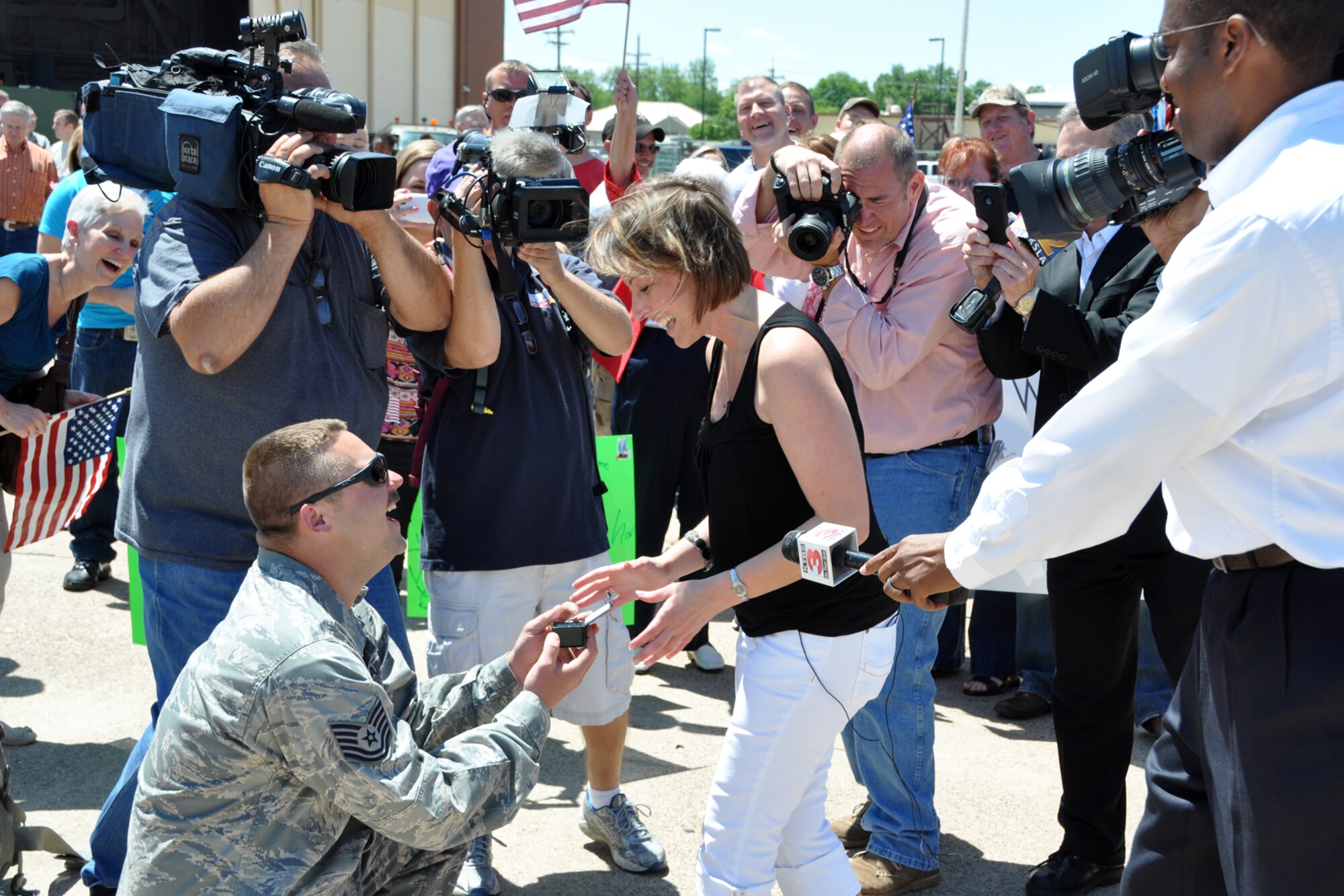 Tech. Sgt. Keith Miner, a crew chief assigned to the 917th Fighter Group, proposes to his girlfriend Miranda O’Dell at Barksdale Air Force Base, La., April 17, 2012. Miner was one of the final 47 Airmen from the 917 FG to return home from a deployment to Afghanistan. O’Dell said “yes.” (U.S. Air Force photo by Master Sgt. Jeff Walston)  