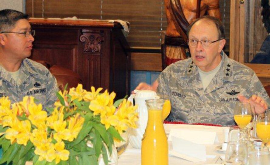 RANDOLPH AIR FORCE BASE, Texas -- Lt. Gen. Charles E. Stenner greets members of the 340th Flying Training Group, Thursday, April 4, 2012, as part of a multi-stop visit to non-traditional Air Force Reserve units. The 340th Flying Training Group is the Reserve's only pilot instructor training group and works in a classic association with Air Education and Training Command. Stenner visited the group and talked with its members regarding the group's long-term successful integration with AETC. (Courtesy Photo)