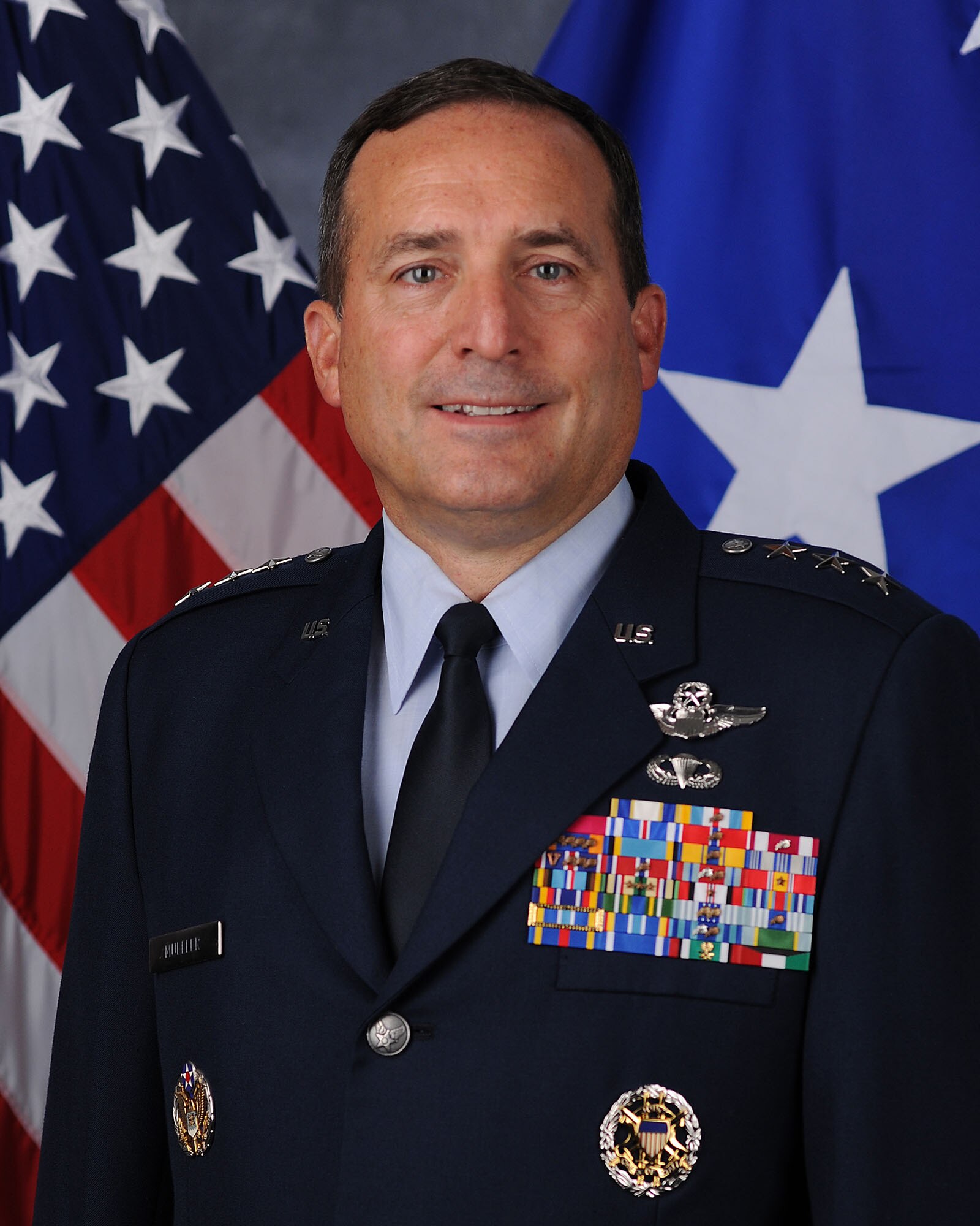 LIEUTENANT GENERAL STEPHEN P. MUELLER
