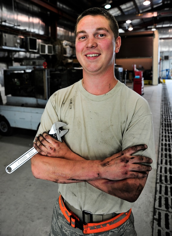 Senior Airman Jody Harding is a 376th Expeditionary Air Maintenance Squadron aerospace ground equipment journeyman from Fairchild Air Force Base, Wash. He is a native of Portland, Ore. (U.S. Air Force photo/Staff Sgt. Angela Ruiz)