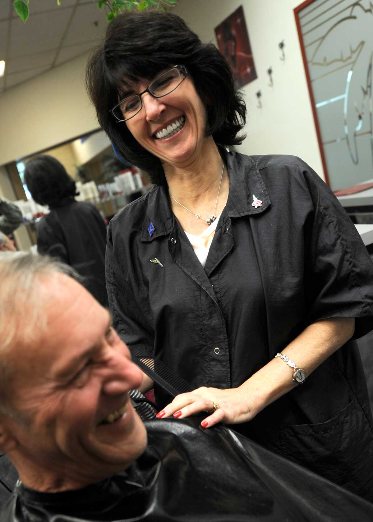 Air Force Female Haircut - what hairstyle is best for me
