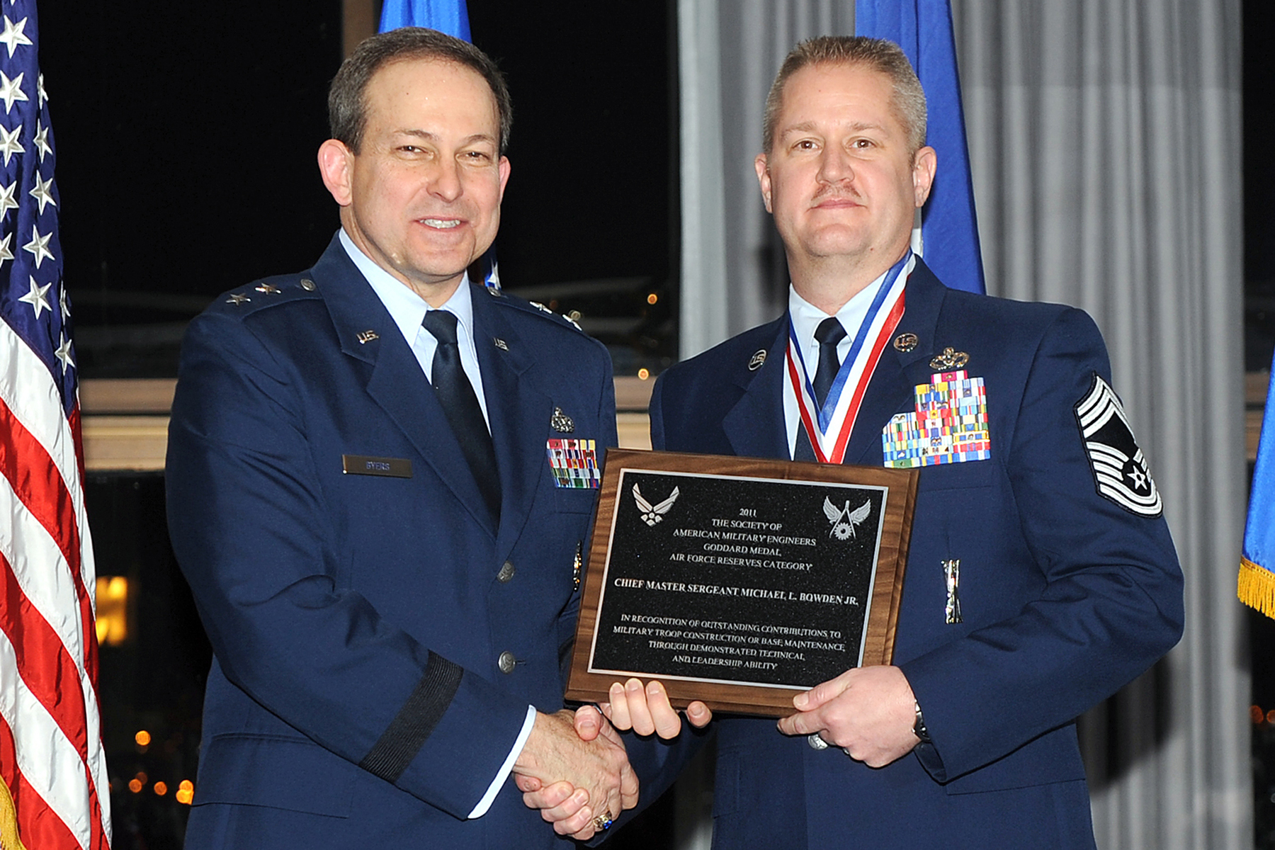 Grissom chief takes on dangerous deployment, wins AF award > Grissom