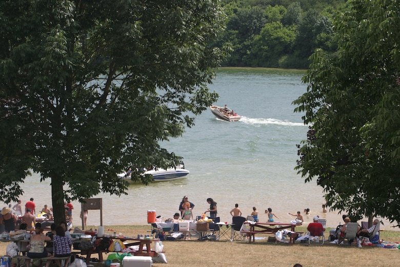 Blue Marsh Lake provides many different recreation opportunities to the Schuylkill River Valley in Pennsylvania. 