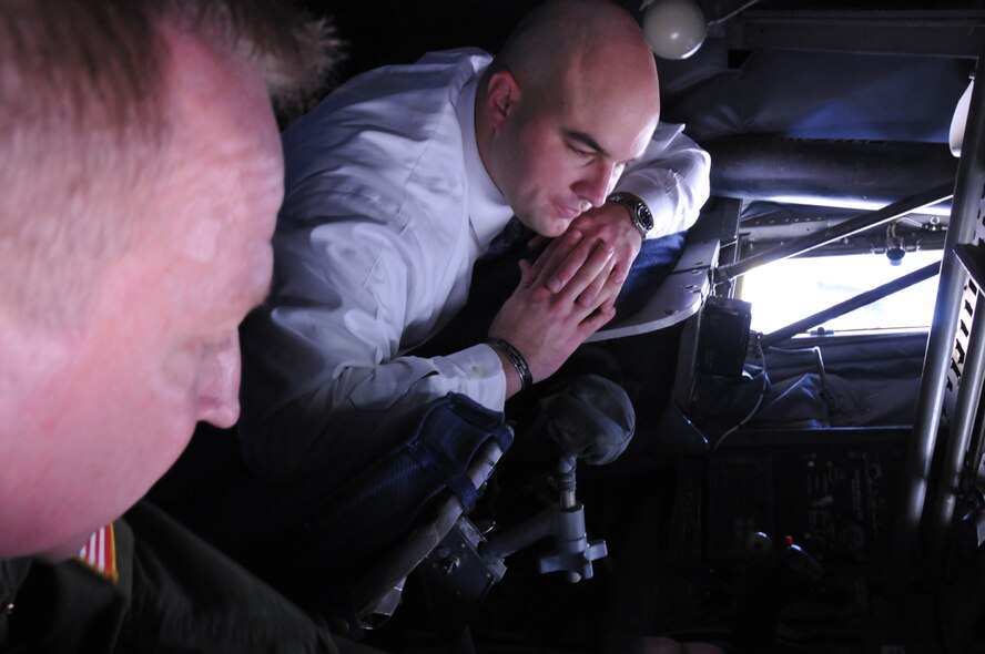 Mr. Chris Cannon, military liaison for Sen. Kay Hagan, talks with Chief Tony Parrish in the back of a KC-135R Stratotanker on Aug. 6, 2012. (USAF photo by SSgt. Terrica Jones, 916ARW/PA)