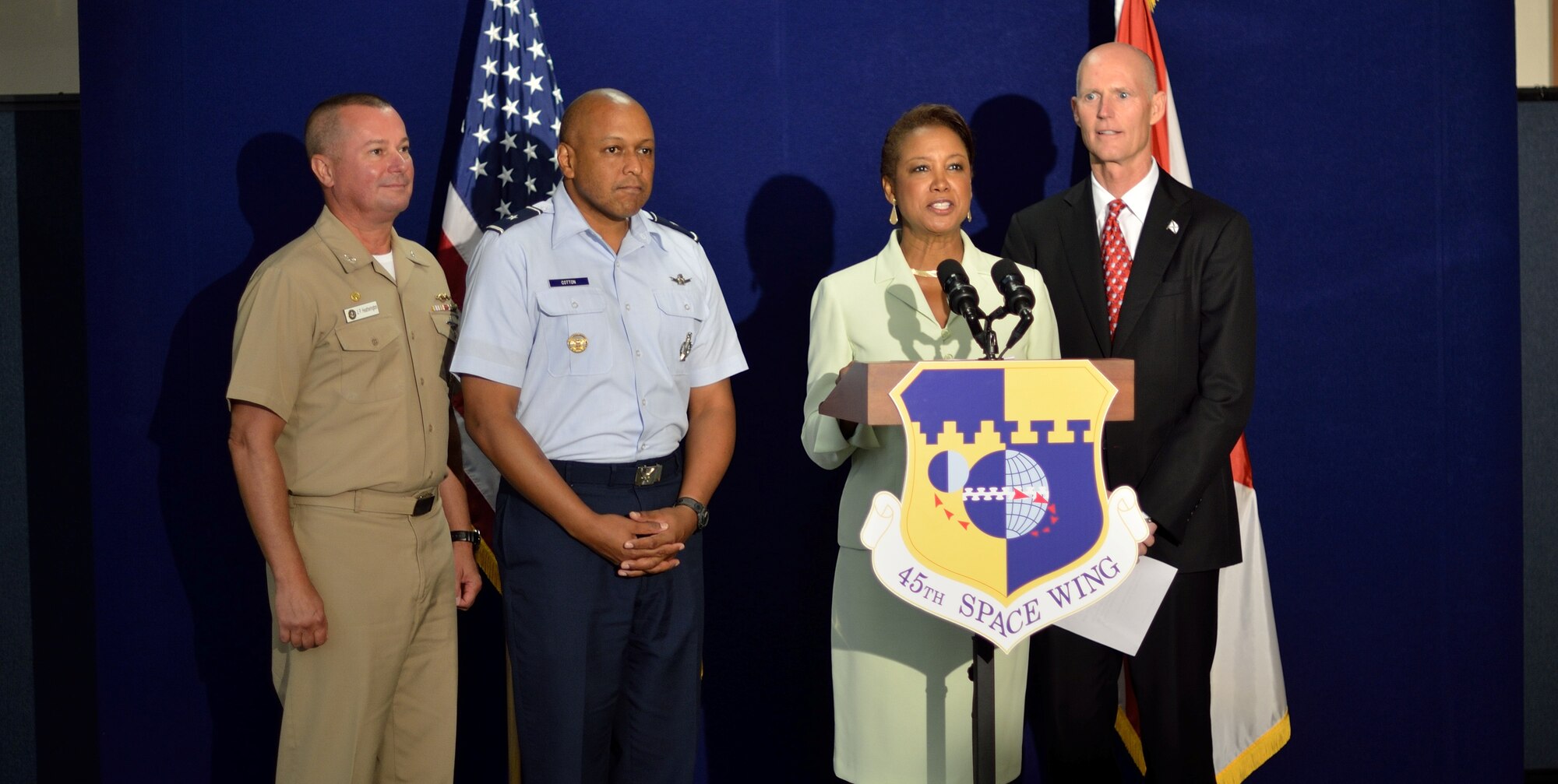 Florida Lieutenant Gov. Jennifer Carroll, introduces Florida Gov. Rick Scott at the Tides Club last week. Gov. Scott announced the State’s $5 million contribution for the U.S. Navy upgrades and refurbishing to its missile testing facility at Cape Canaveral Air Force Station. The Navy’s new operation, called Strategic Weapons System Ashore, will convert two of the station’s 1950s-era launch complexes, No’s. 25
and 29, into modern test stands and provide the Navy with a single, landbased
facility for creating submarine missile systems. Also pictured are Brig. Gen. Anthony Cotton, second from left, commander, 45th Space Wing, and Capt. J.P. Heatherington, commander, Naval Ordnance Test Unit. (Photo by Capt. Matthew Matt Sanchez)