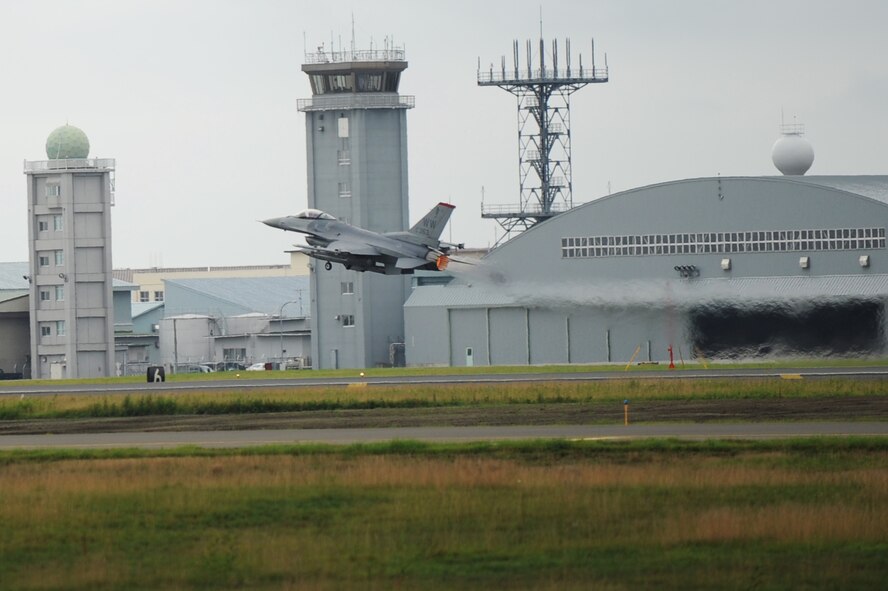 U.S. Air Force Lt. Gen. Sam Angelella, U.S. Forces, Japan, and 5th Air Force commander, takes off in an F-16 Fighting Falcon at Misawa Air Base, Japan, Aug. 10, 2012. This was Angelella’s first visit to Misawa as the commander of USFJ, and 5 AF. He previously served as the 35th Fighter Wing Commander from 2005-2007. (U.S. Air Force photo by Airman 1st Class Kia Atkins/Released) 